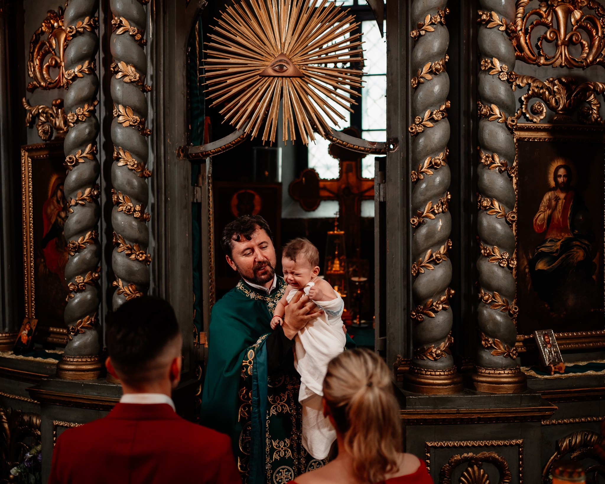 Fotograf de Botez în București- Mihai Popa Fotograf. Fotograf Nuntă & Botez București - Mihai Popa | Dincolo de oameni, imortalizez emoții!