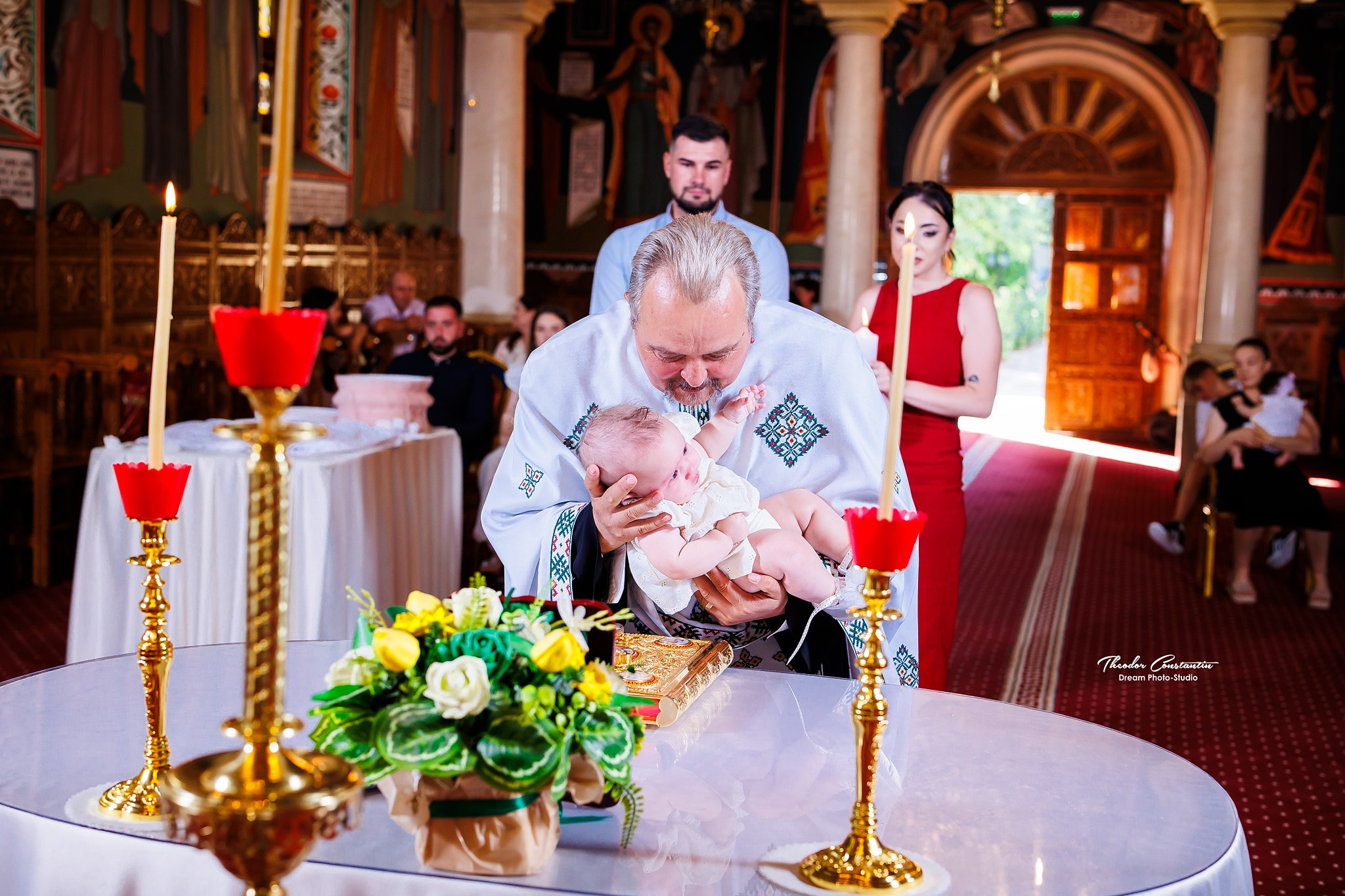 Botez. Dream Studio Galați – ședințe foto profesionale pentru familie, portrete și evenimente