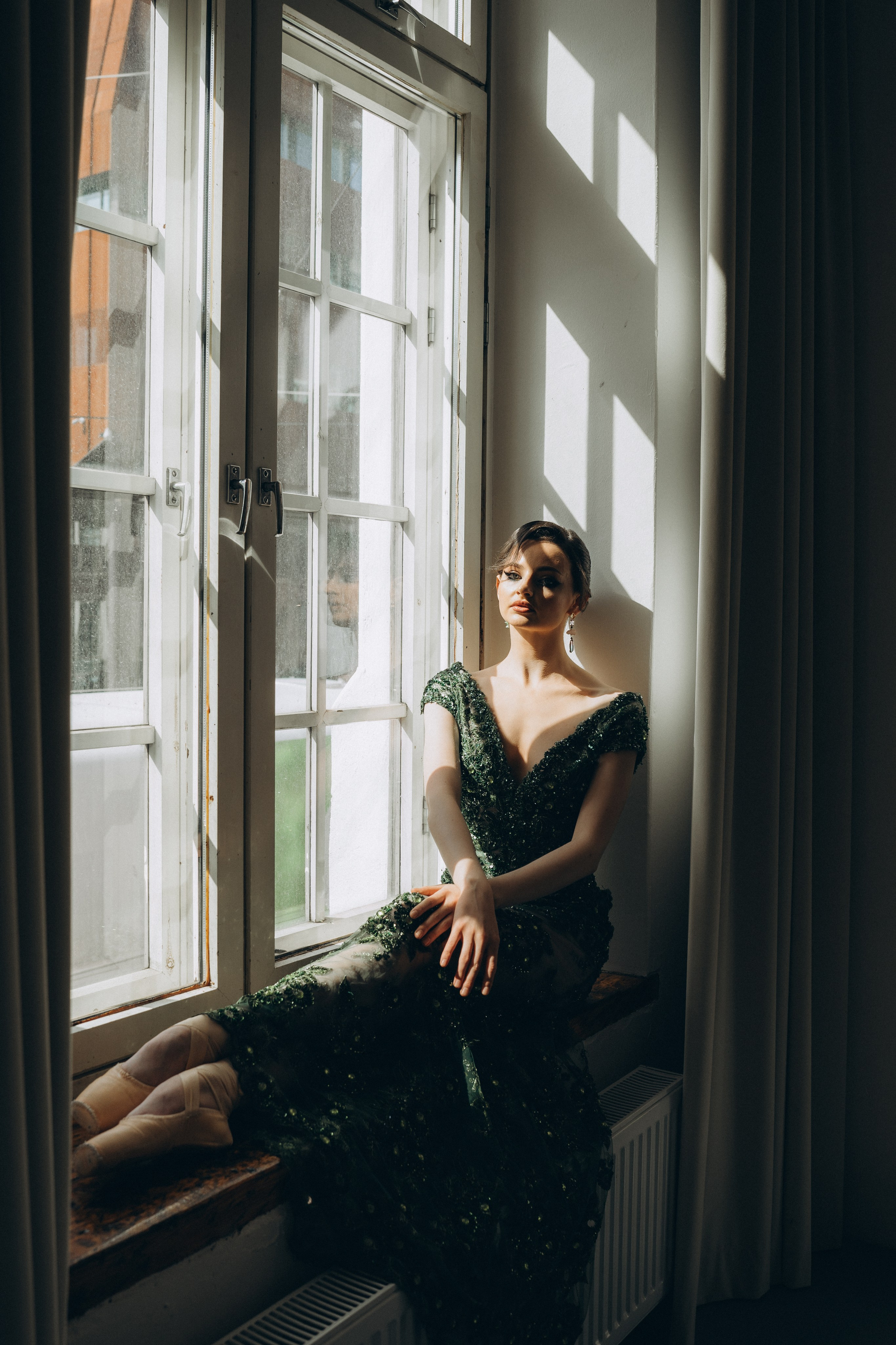 Riikka Couture, Riikka Ikäheimo, Violetta Keller, Portrait, Dancer. Wedding and portrait photographer in Helsinki Vickan O