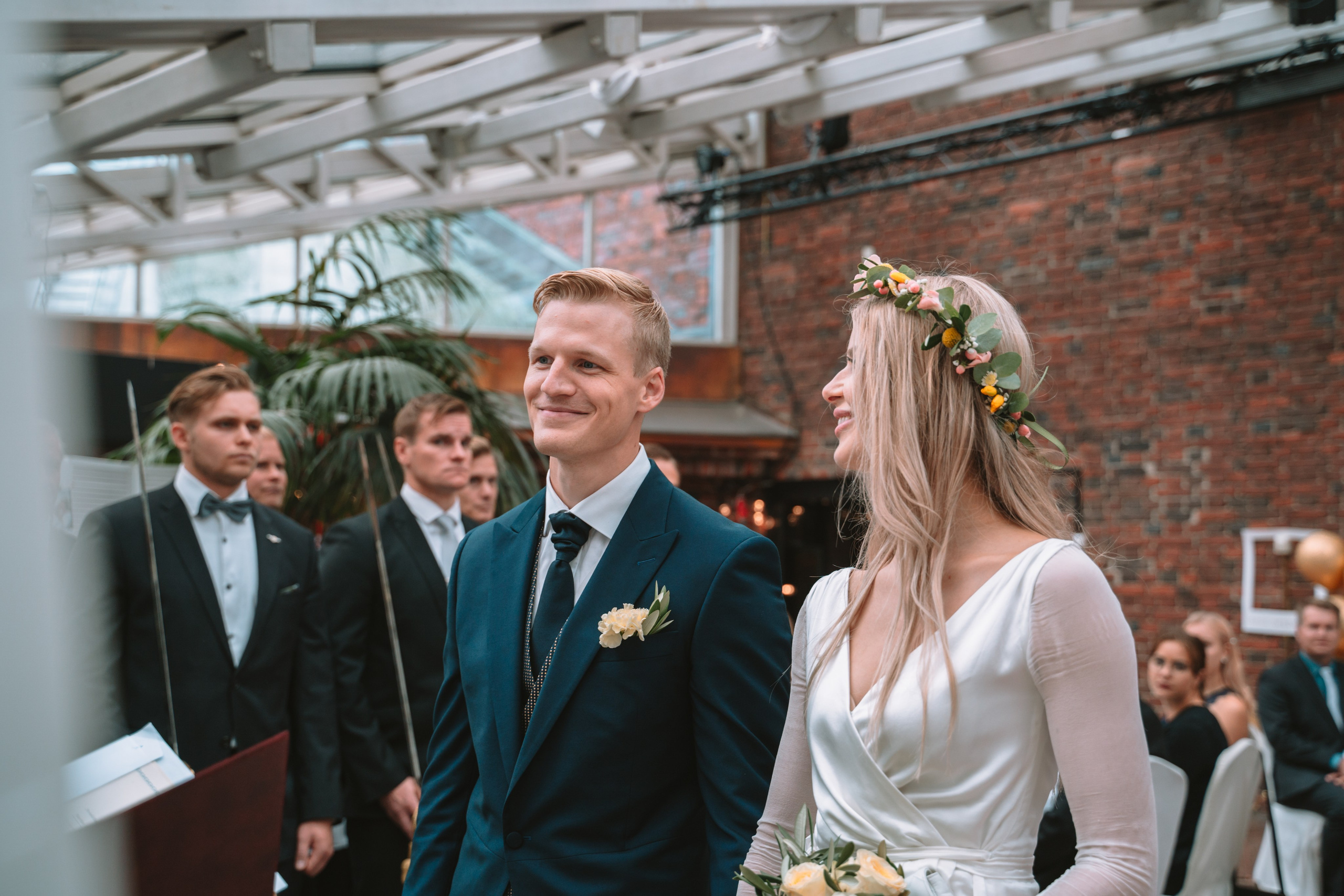 DiaFoto Weddings · Premium Destination Wedding Photo & Video in Barcelona