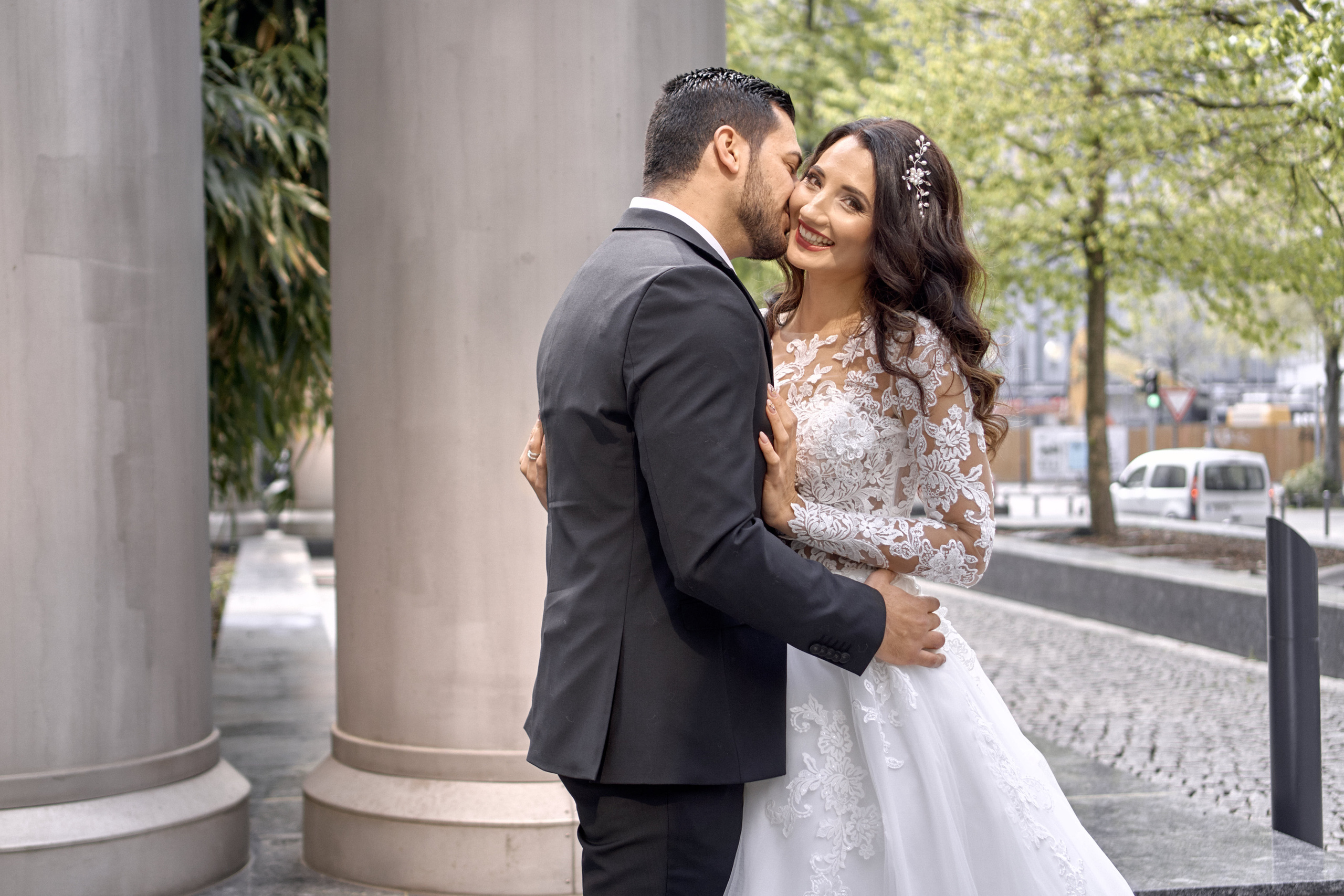 Ein wunderschönes Ehepaar in Frankfurt. Hochzeitsfotograf für Moers, Niederrhein, Düsseldorf, NRW und Deutschland