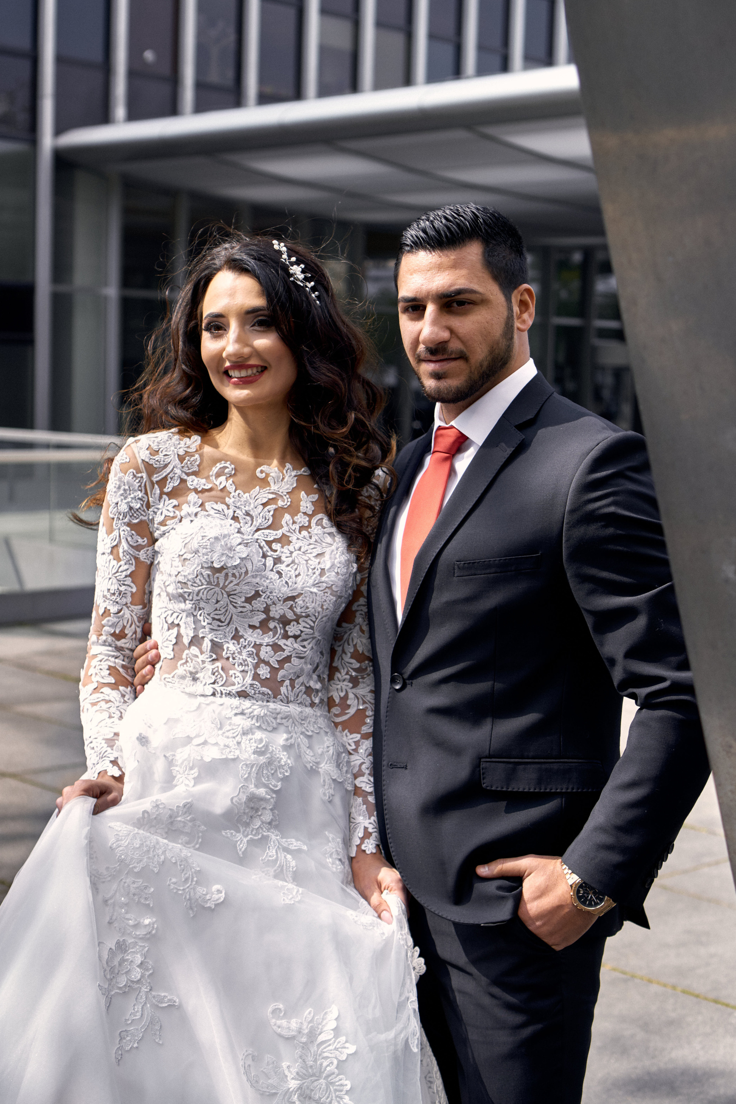 Ein wunderschönes Ehepaar in Frankfurt. Hochzeitsfotograf für Moers, Niederrhein, Düsseldorf, NRW und Deutschland