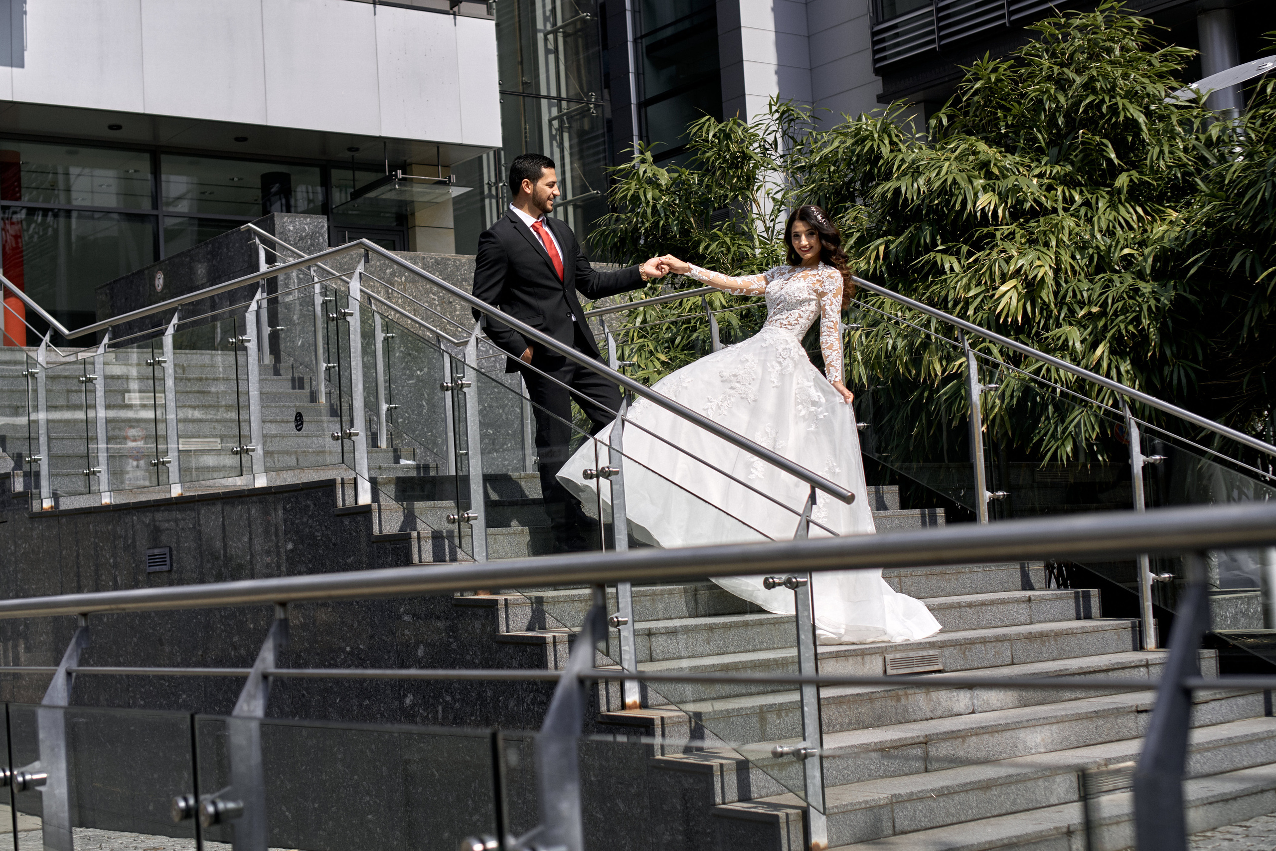 Ein wunderschönes Ehepaar in Frankfurt. Hochzeitsfotograf für Moers, Niederrhein, Düsseldorf, NRW und Deutschland