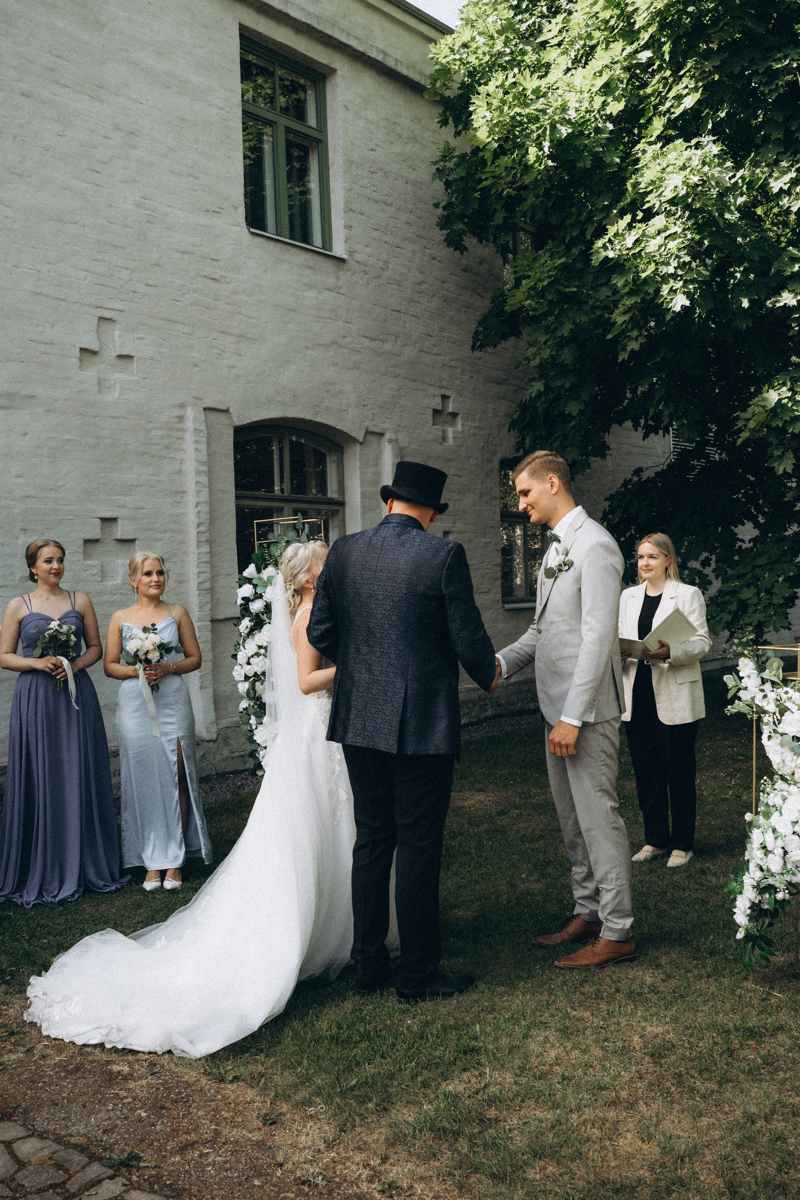 Wedding. Wedding and portrait photographer in Helsinki Vickan O