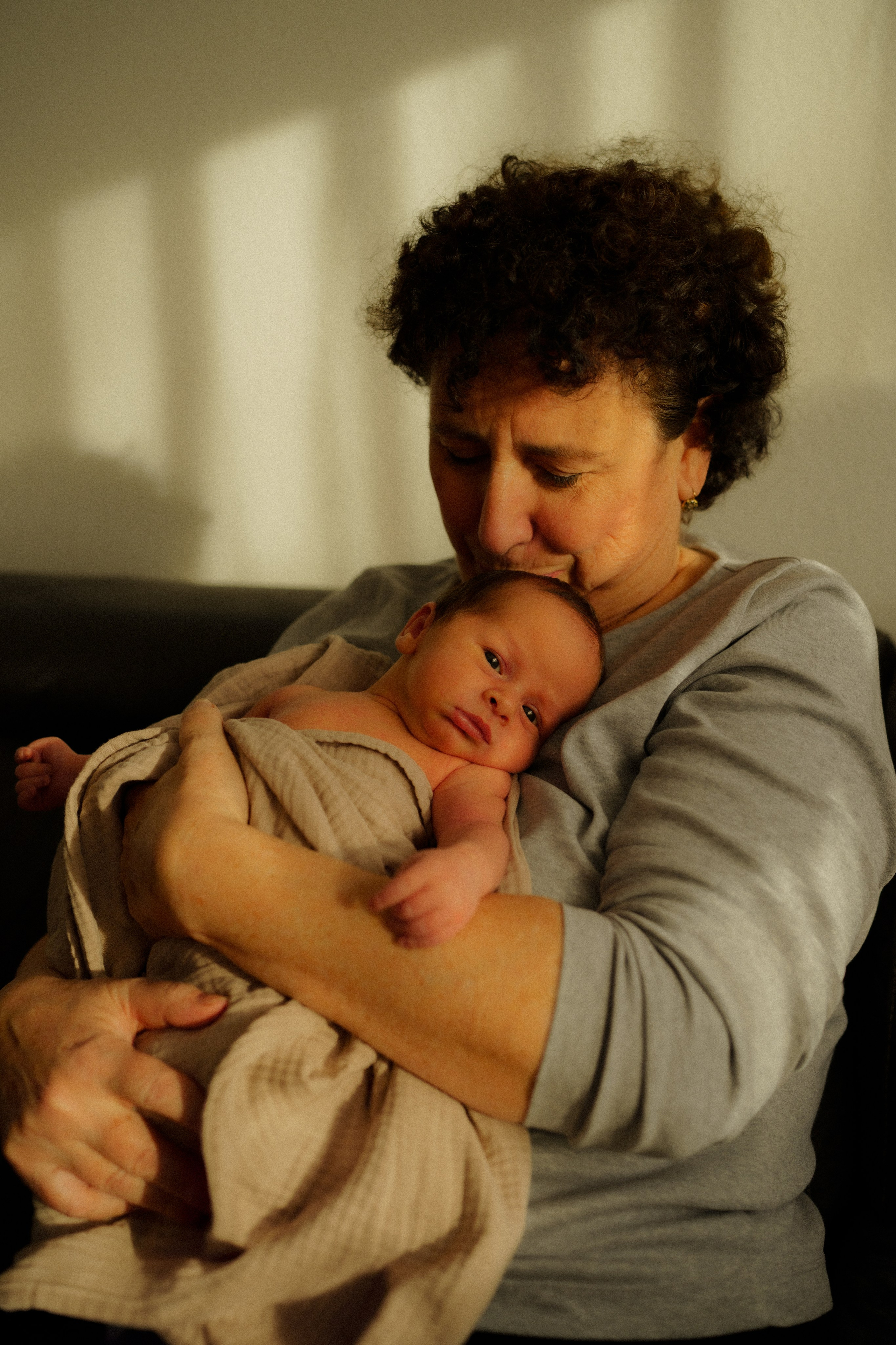 Newborn Home. Katerina Sellitti - Newborn Fotografin aus Bern. Schweiz