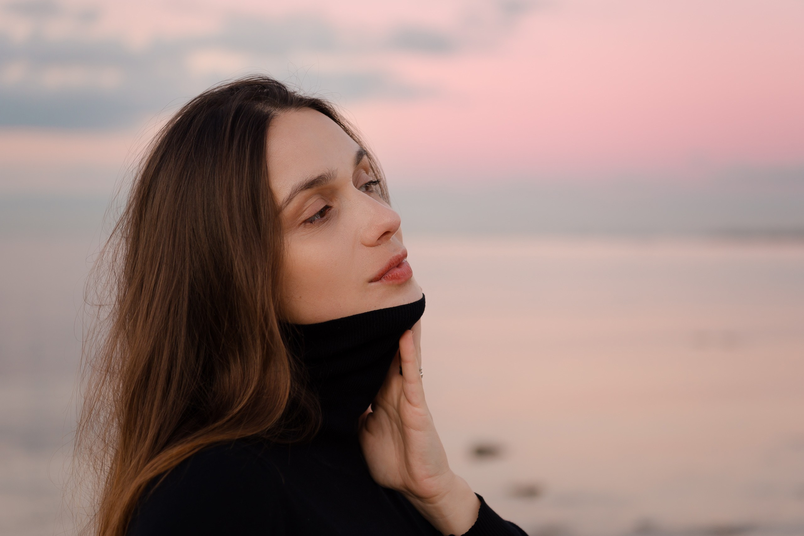 Luxury pregnancy photo shoot in Istanbul. MARIA VALUEVA Photographer in Nice, Cannes, Monaco, France, Europe, Istanbul, Turkey