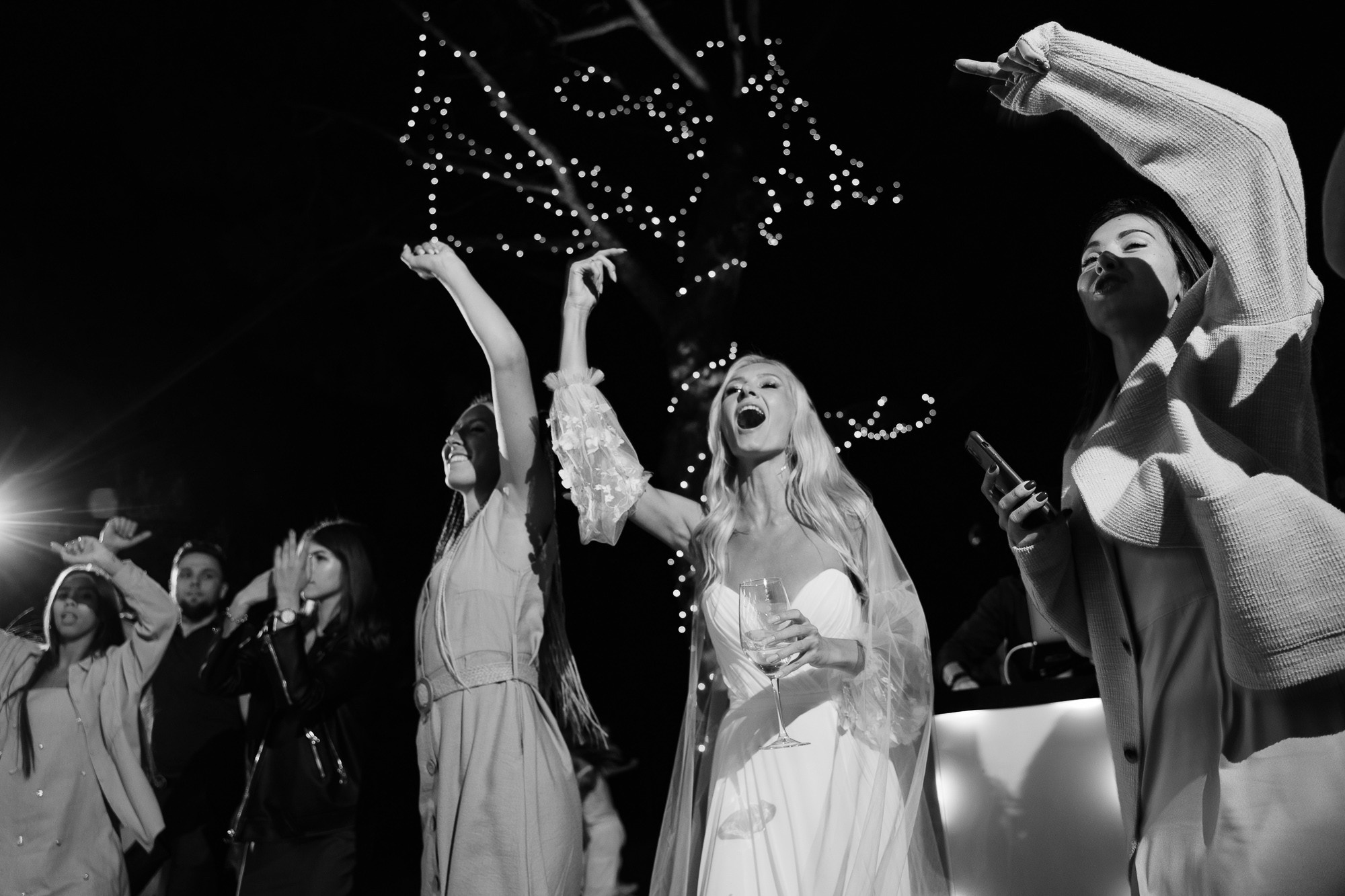 A Fire in the Pool. Wedding photograper — Alex Popov photography Germany, Switzerland, Italy, France. Based in Stuttgart