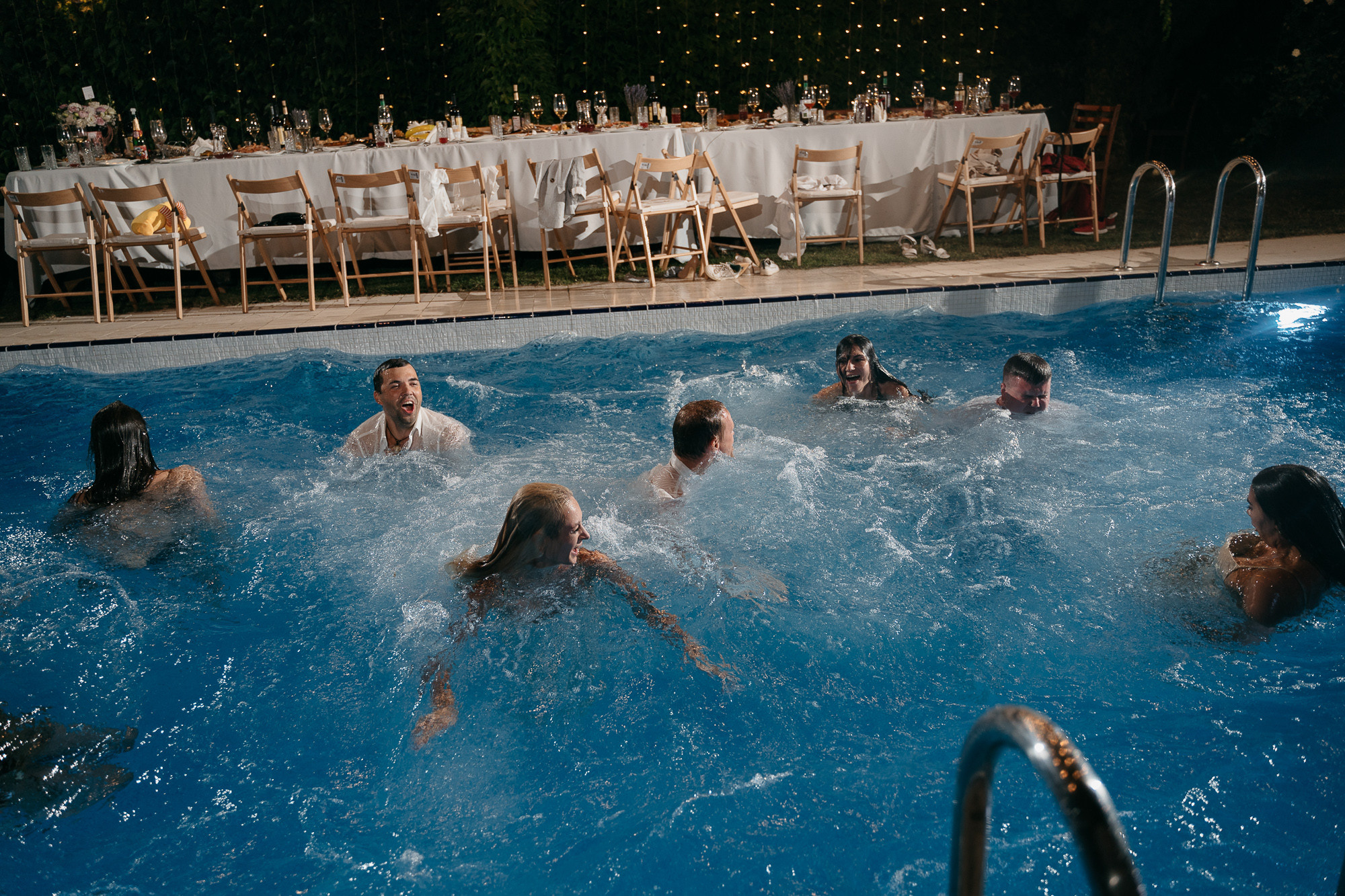 A Fire in the Pool. Wedding photograper — Alex Popov photography Germany, Switzerland, Italy, France. Based in Stuttgart
