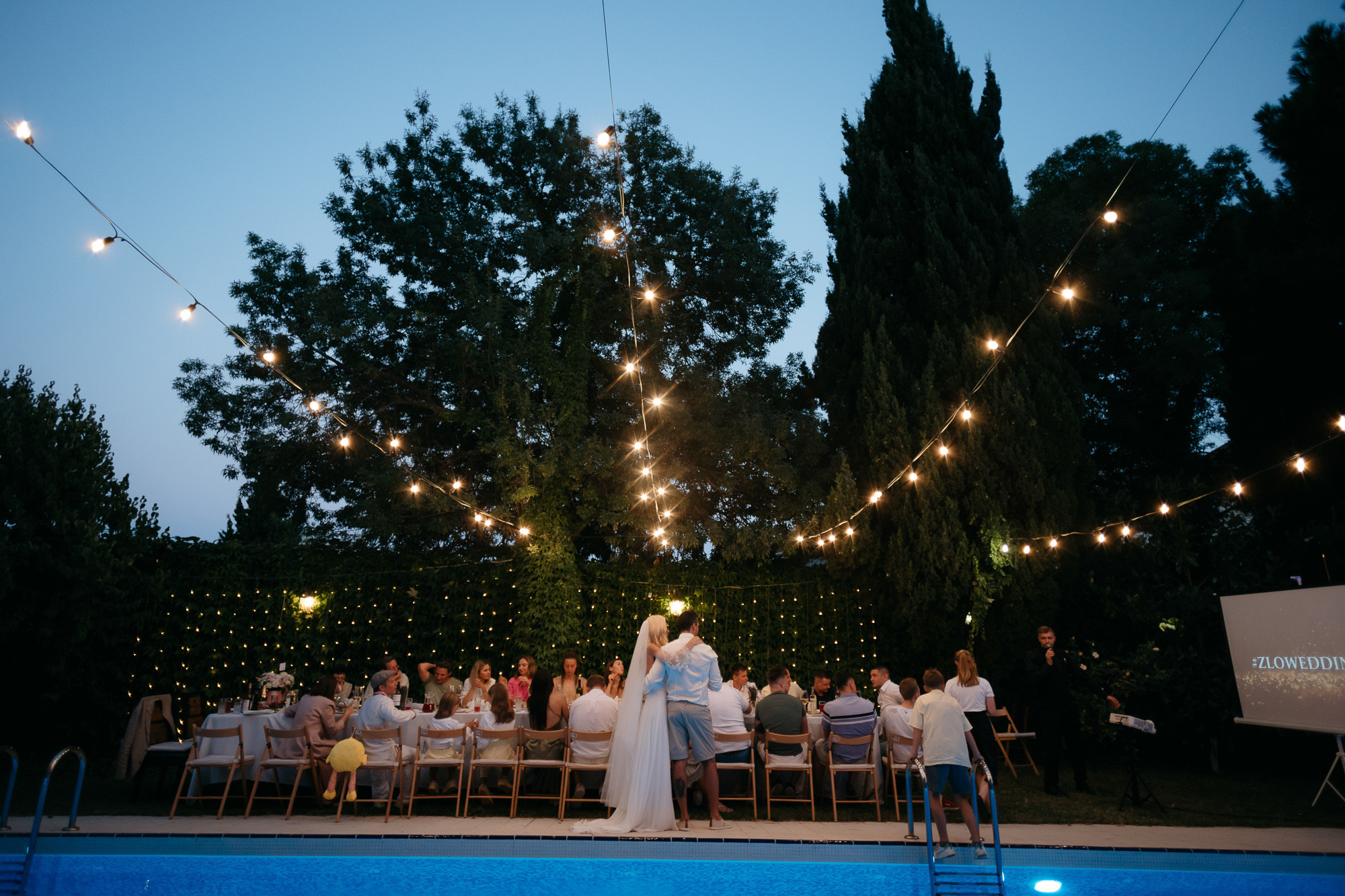 A Fire in the Pool. Wedding photograper — Alex Popov photography Germany, Switzerland, Italy, France. Based in Stuttgart