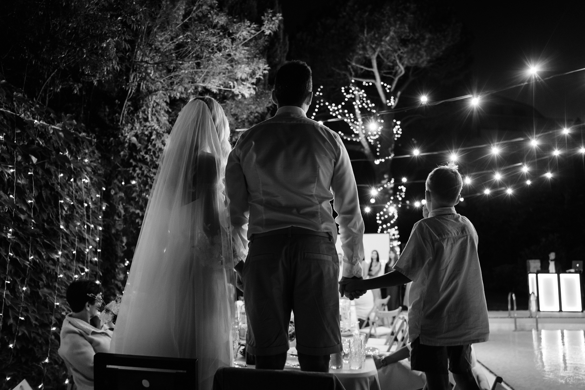 A Fire in the Pool. Wedding photograper — Alex Popov photography Germany, Switzerland, Italy, France. Based in Stuttgart