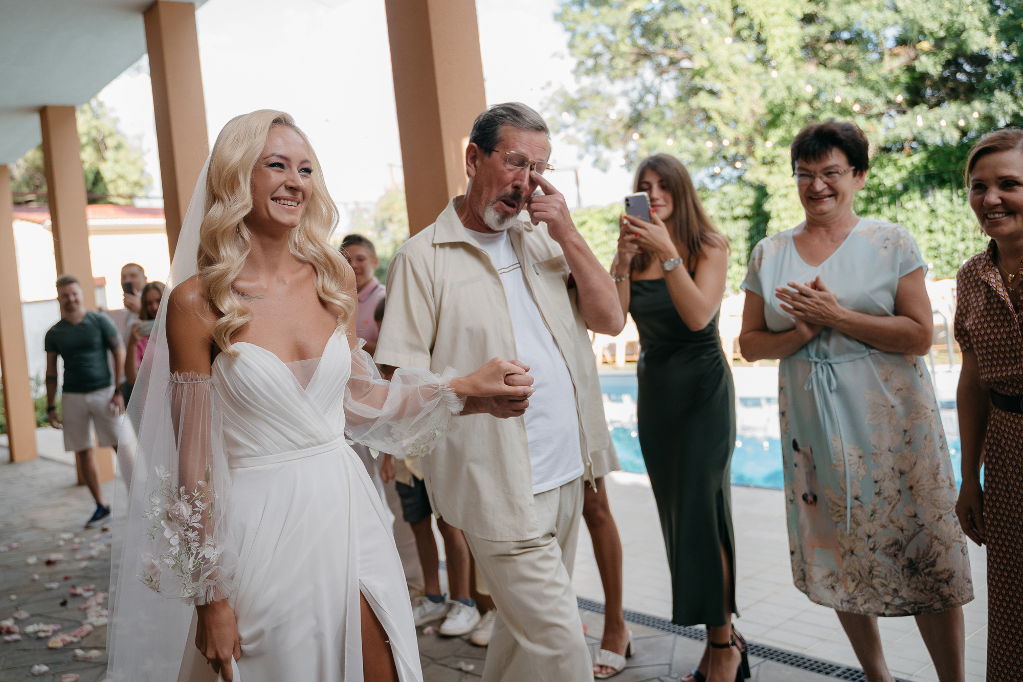 A Fire in the Pool. Wedding photograper — Alex Popov photography Germany, Switzerland, Italy, France. Based in Stuttgart