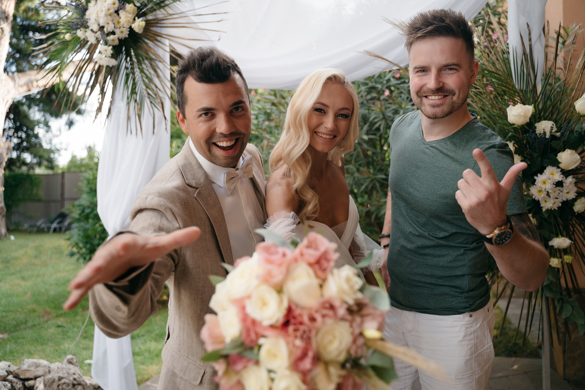 A Fire in the Pool. Wedding photograper — Alex Popov photography Germany, Switzerland, Italy, France. Based in Stuttgart