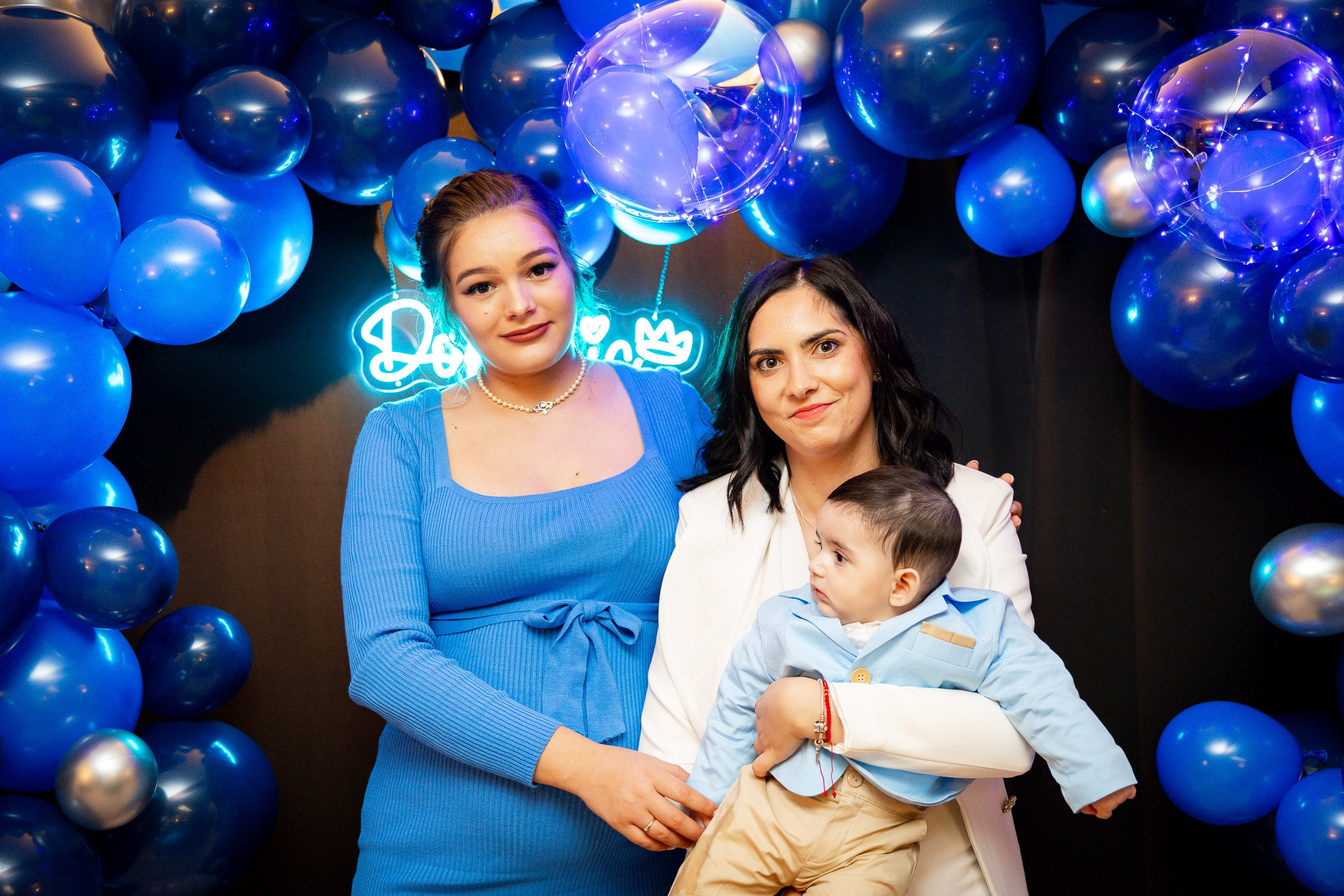 Parties. Https://valphoto.wfolio.pro/