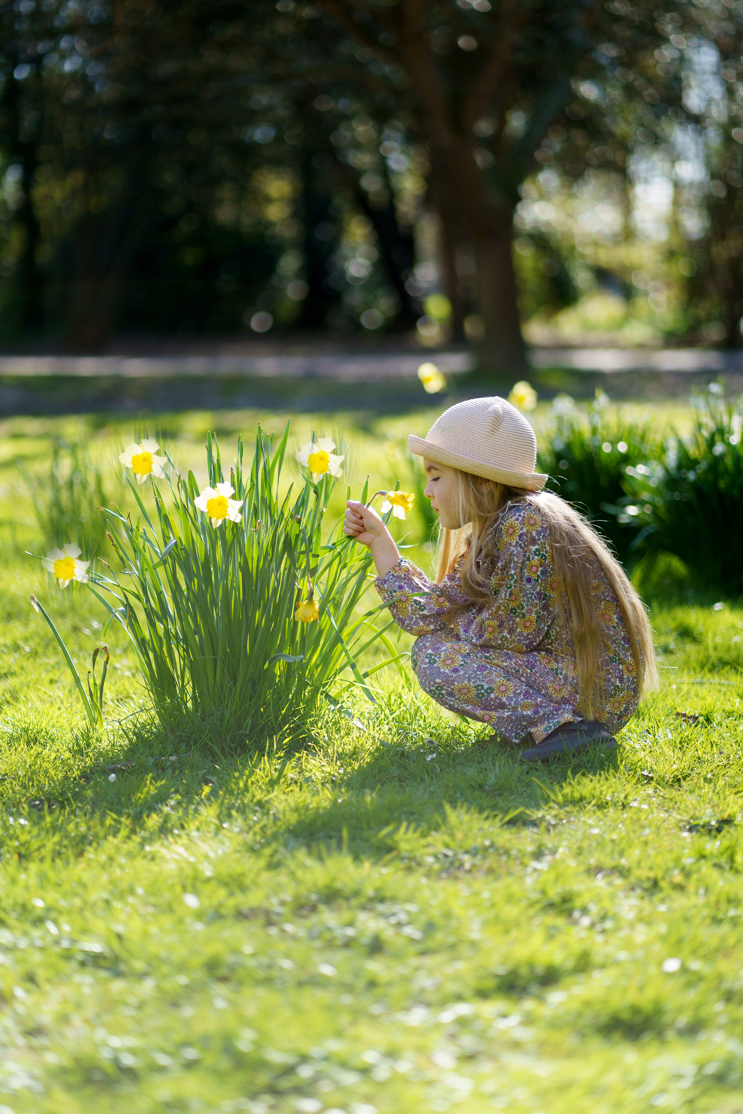 Happy Easter story. Jelena Upleja children and family photographer in Bognor Regis