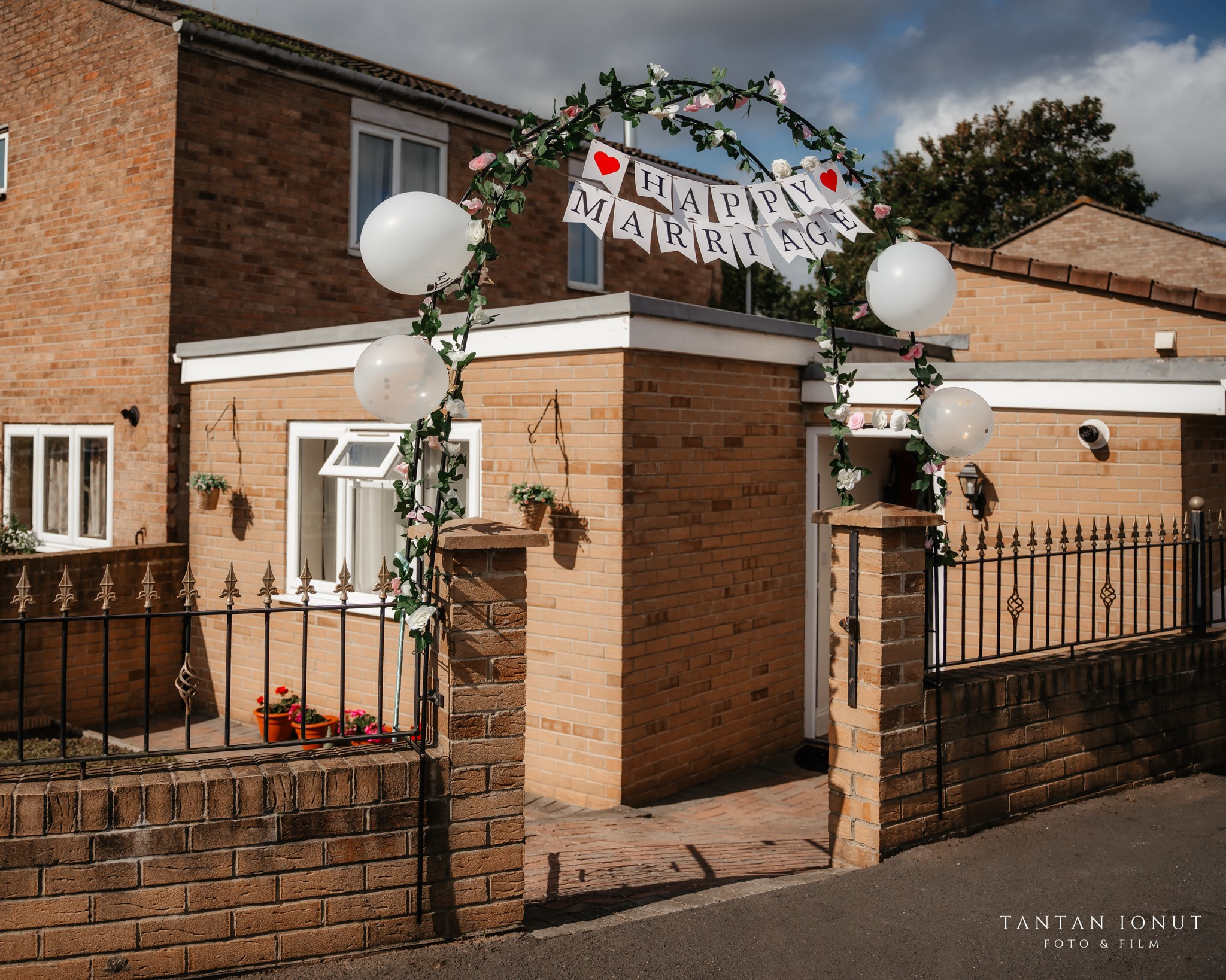 Fotograf roman in anglia, nunta in bridgwater, nunta in bristol, foto-video in uk, tantanionut, fotograf in uk, bogdan durus. TANTAN IONUT FOTO & FILM