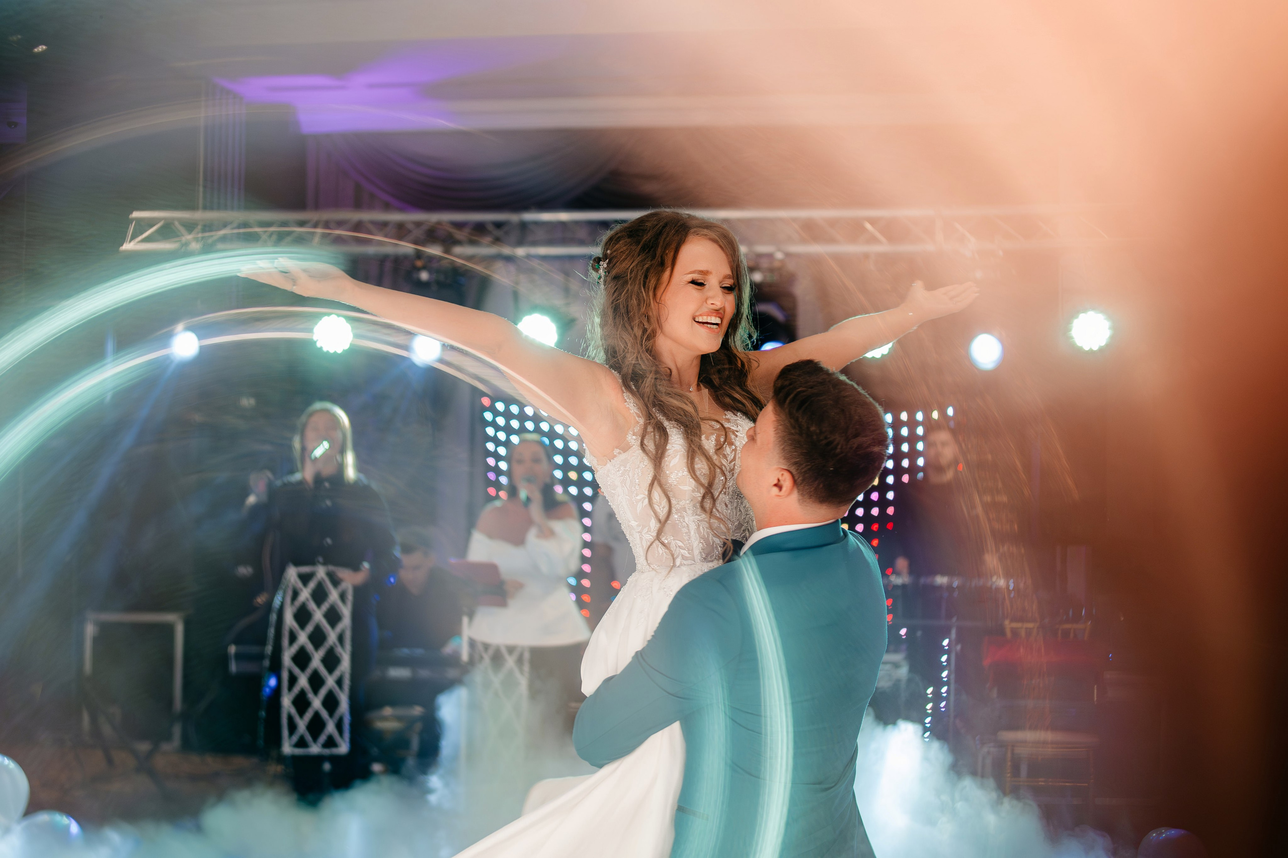 Diana & Daniel. Raw Studio. Fotograful tau de nunta!