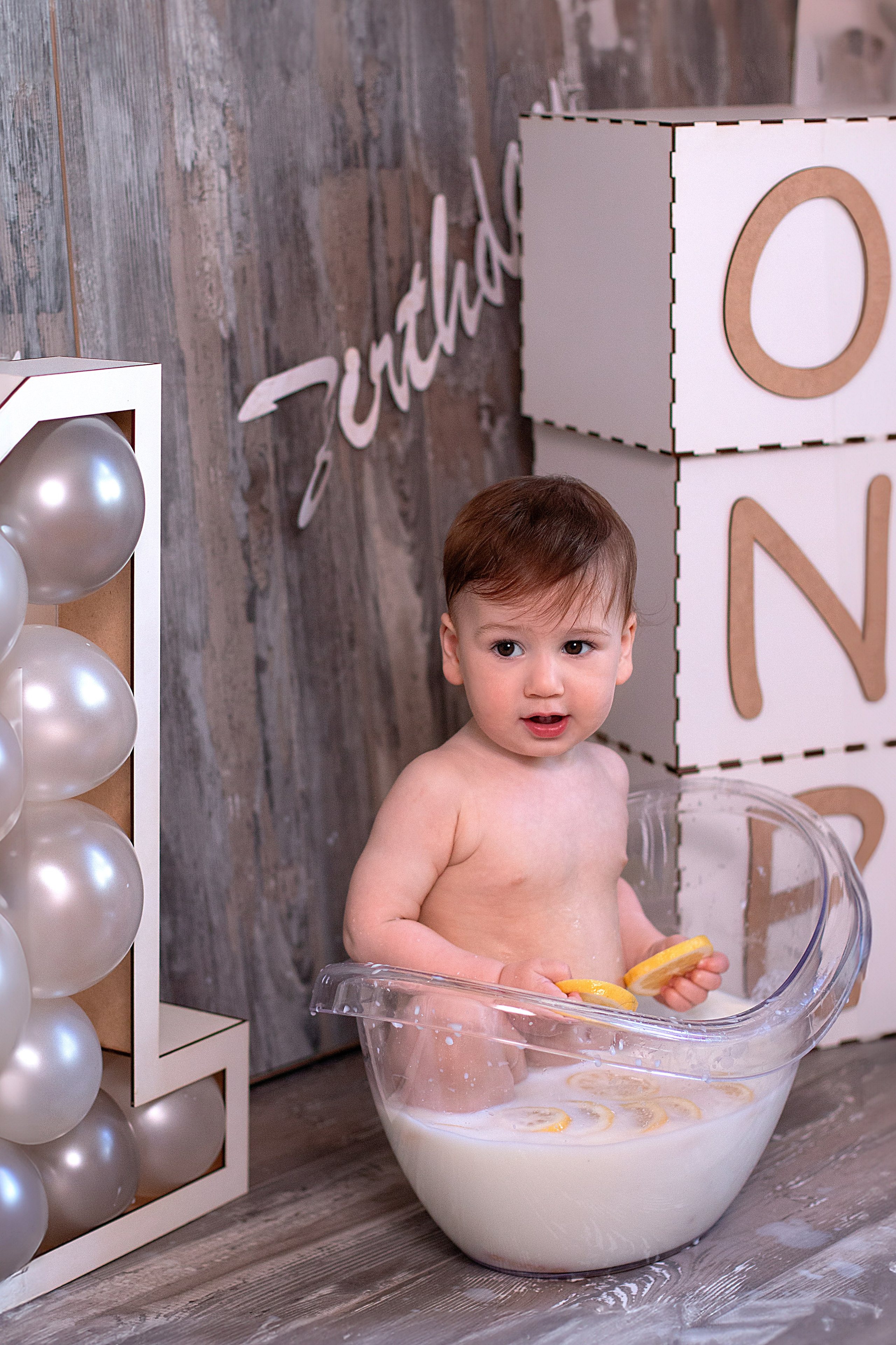 1 год. Детский и семейный фотограф в г. Бельцы