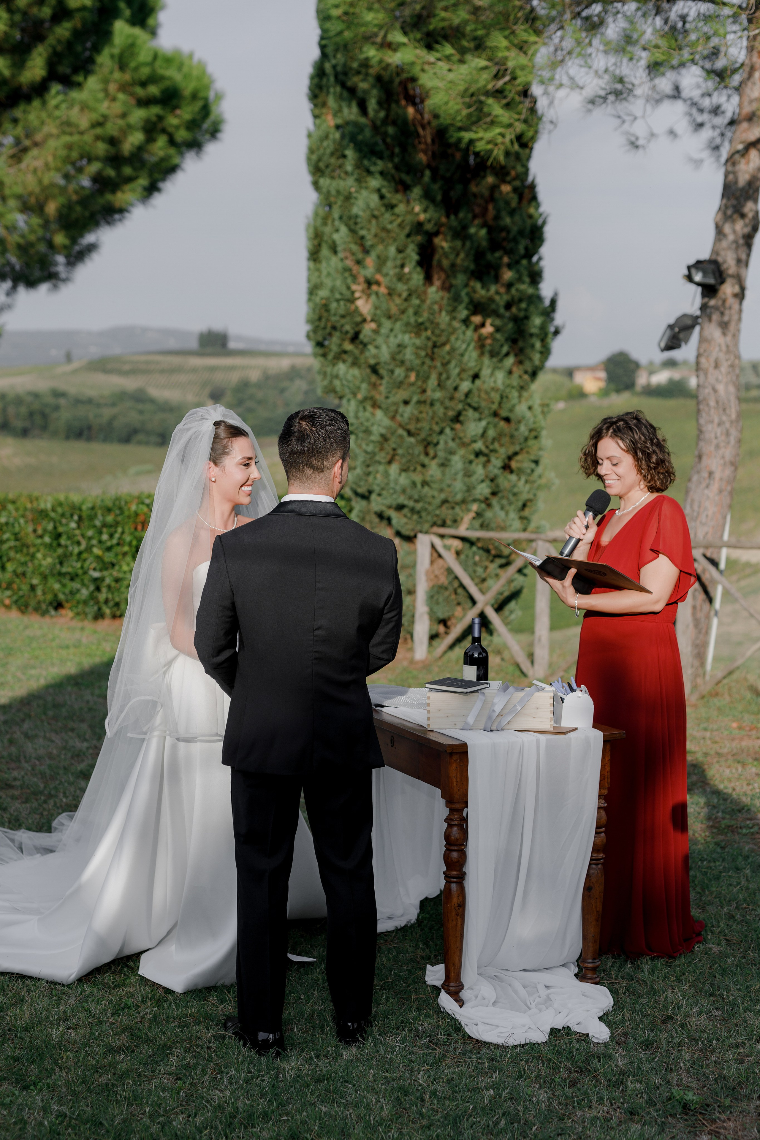 Dom&Ally. Wedding photographer Italy