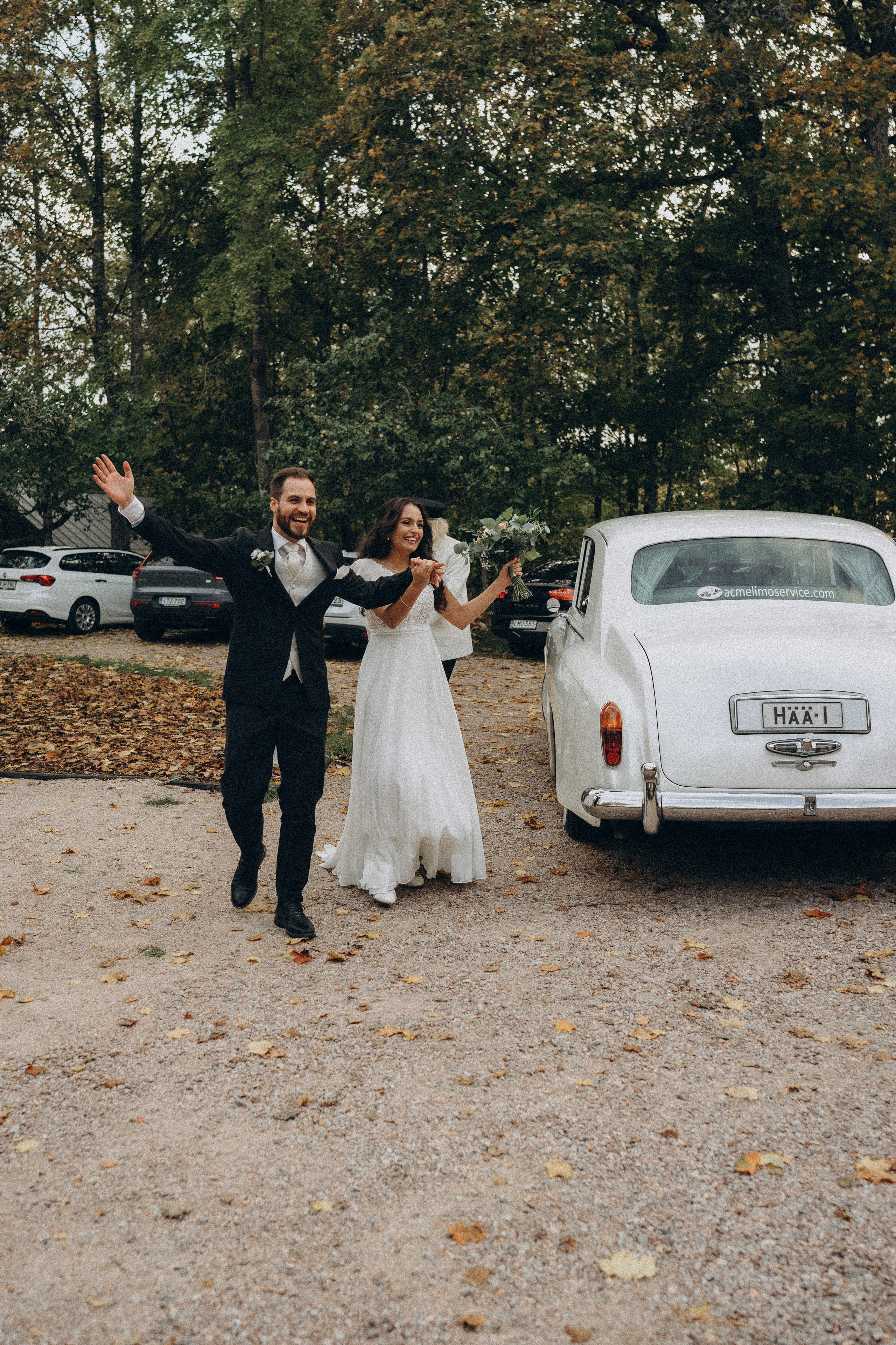 W&S. Wedding and portrait photographer in Helsinki Vickan O