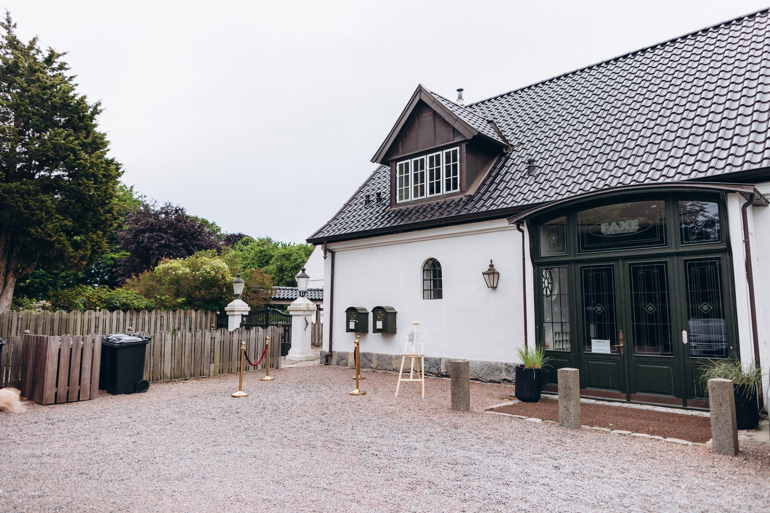 Snezhana & Max. Wedding and Family Photograph