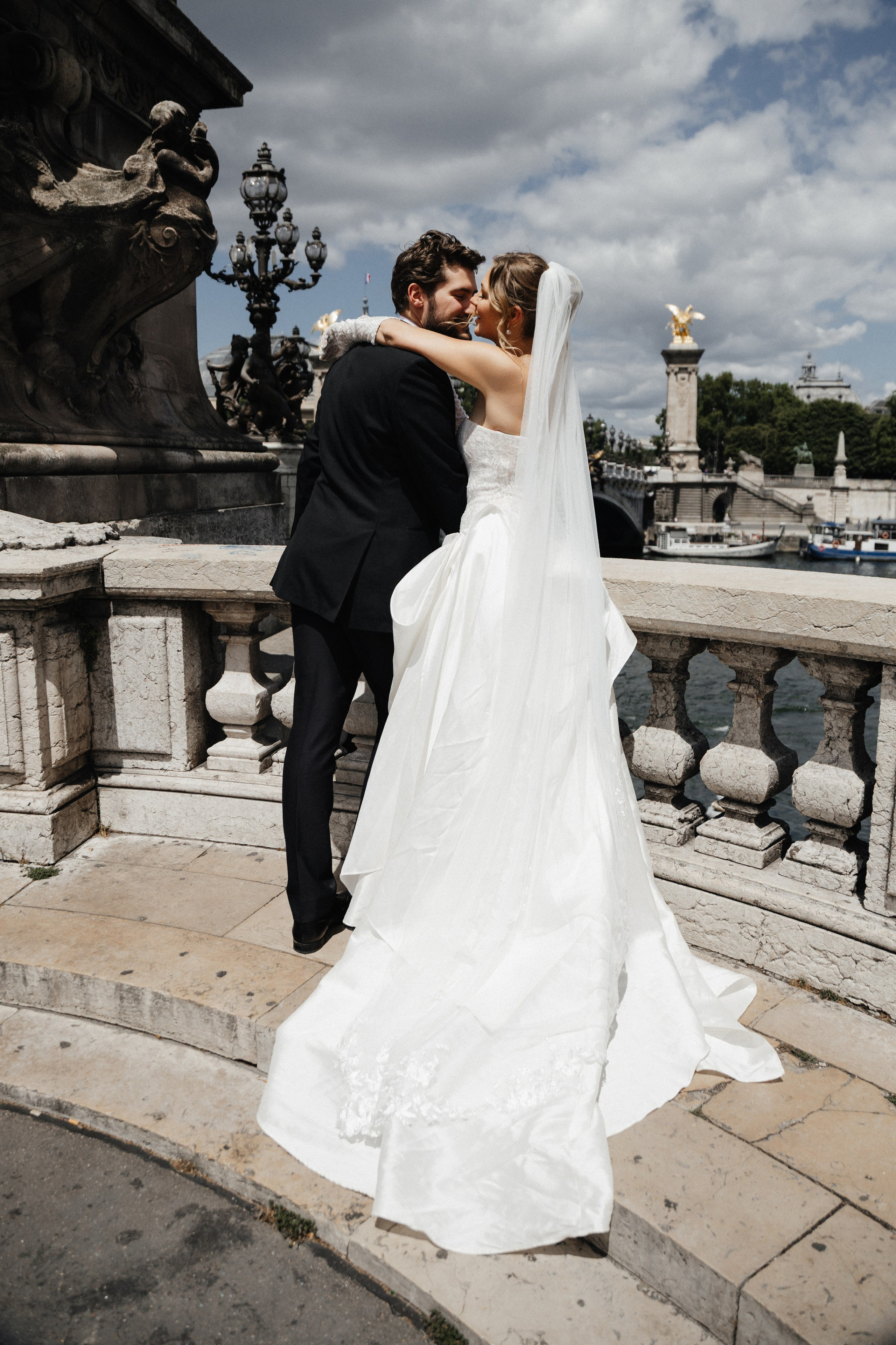 Elopement — Paris, France. Timeless Wedding & Event Photography — based London, working across Europe