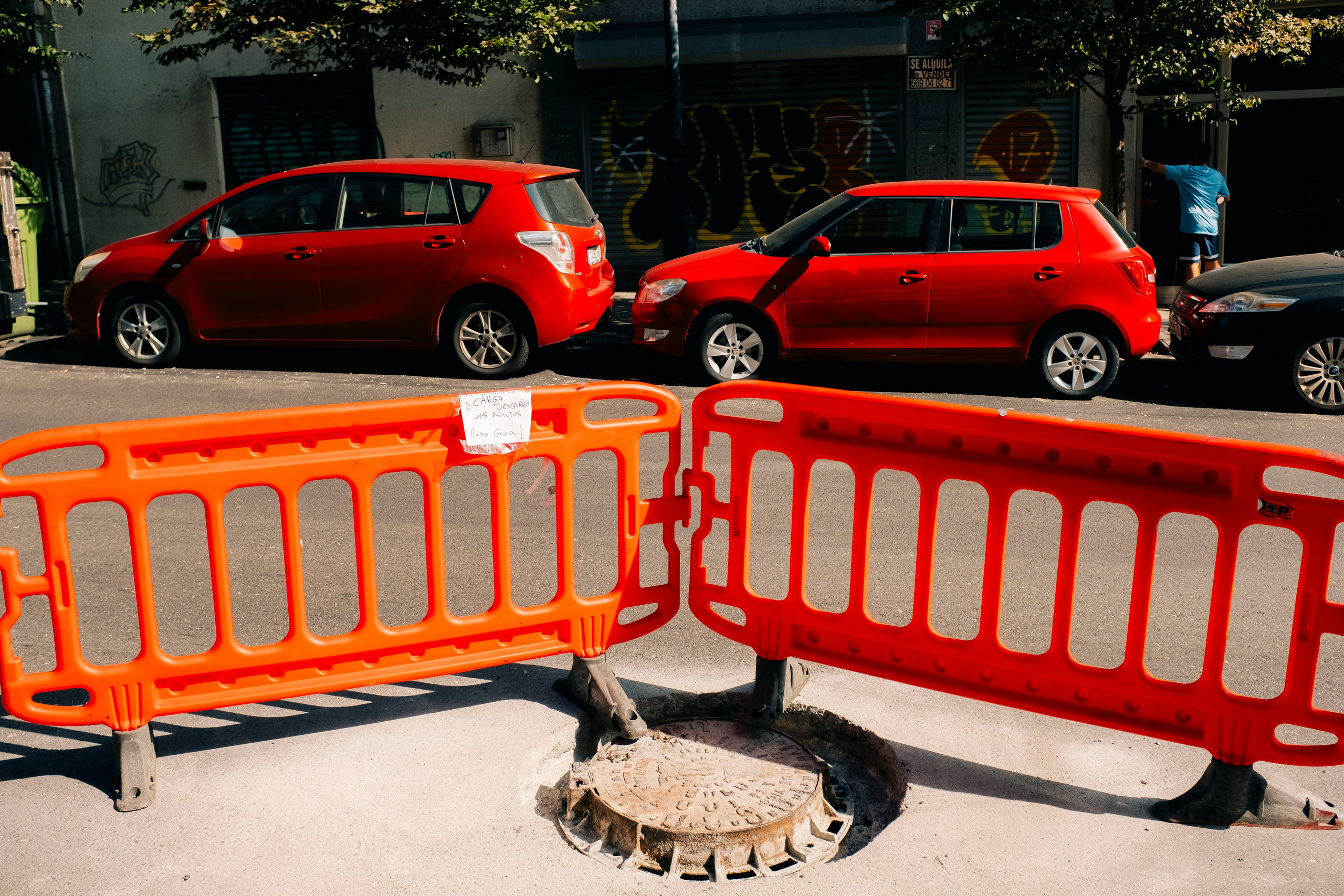 Street. Maria Sher. Professional photographer from Porto, Portugal