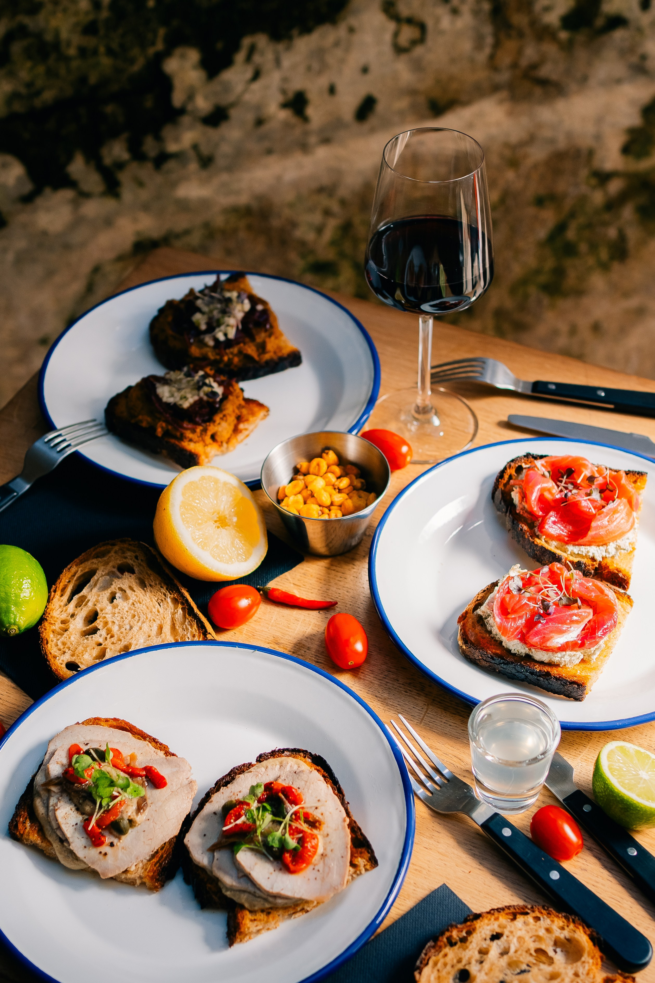 Летнее меню бара Voyager 1. Мария Шер. Профессиональный фотограф в городе Порту, Португалия