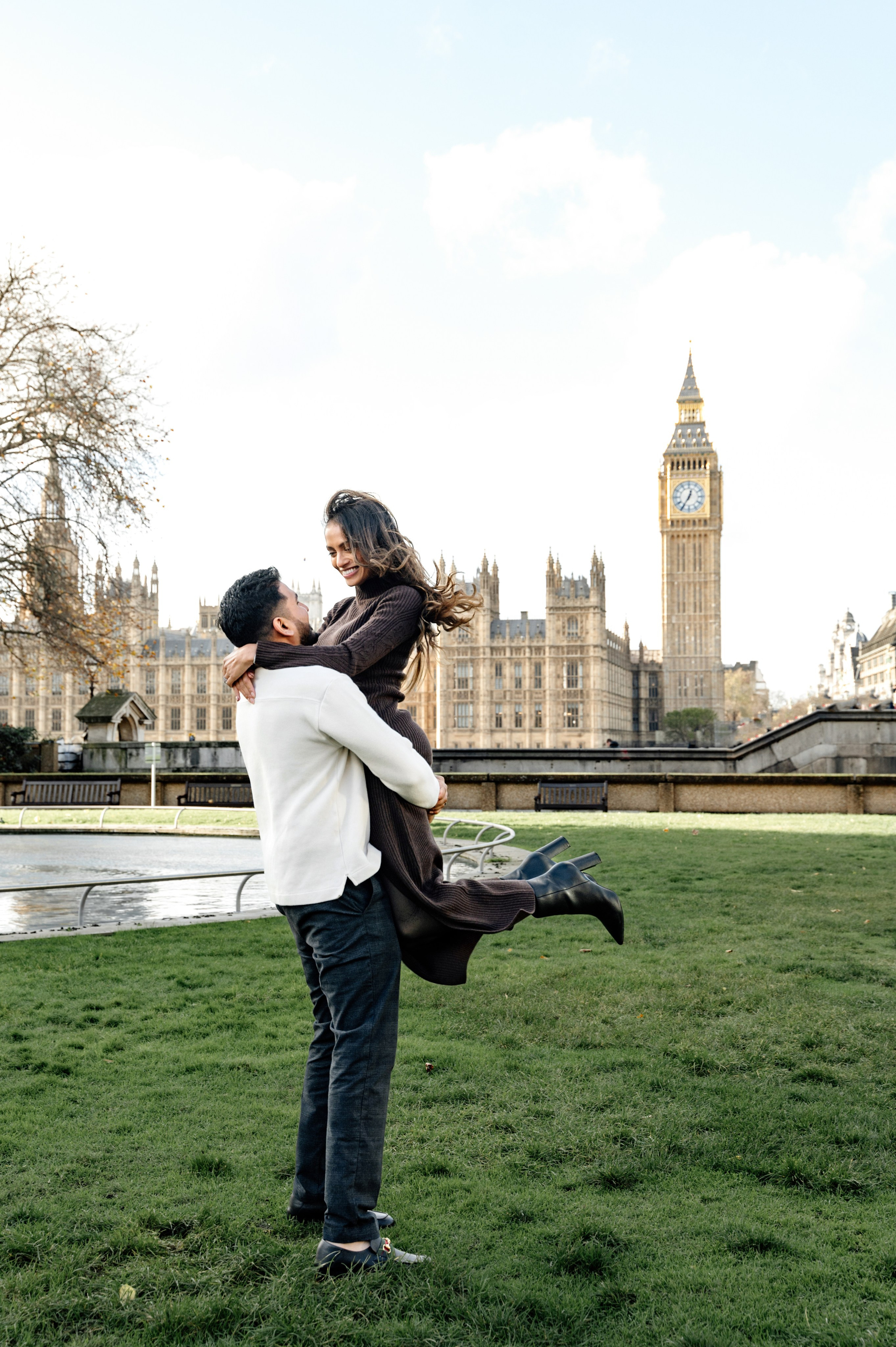 Westminster Kevin&Trisha with baby. FAMILY AND WEDDING PHOTOGRAPHER IN LONDON MARINA RIVA