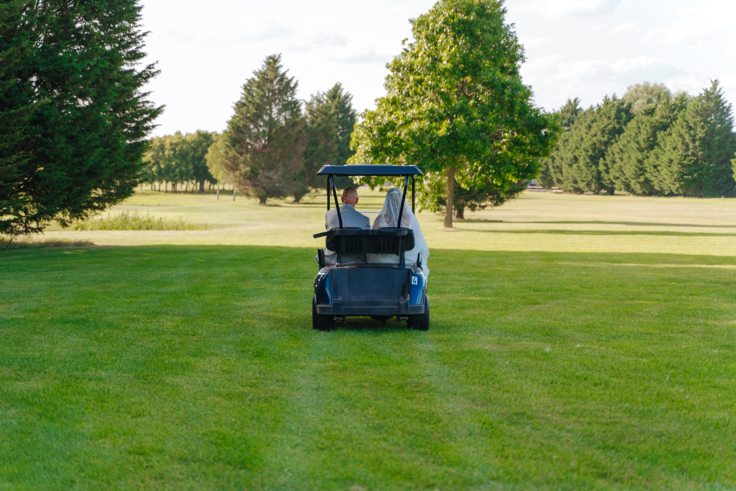 Wedding at Bird Hills Golf Centre. Photographer in England Ekaterina Romanova