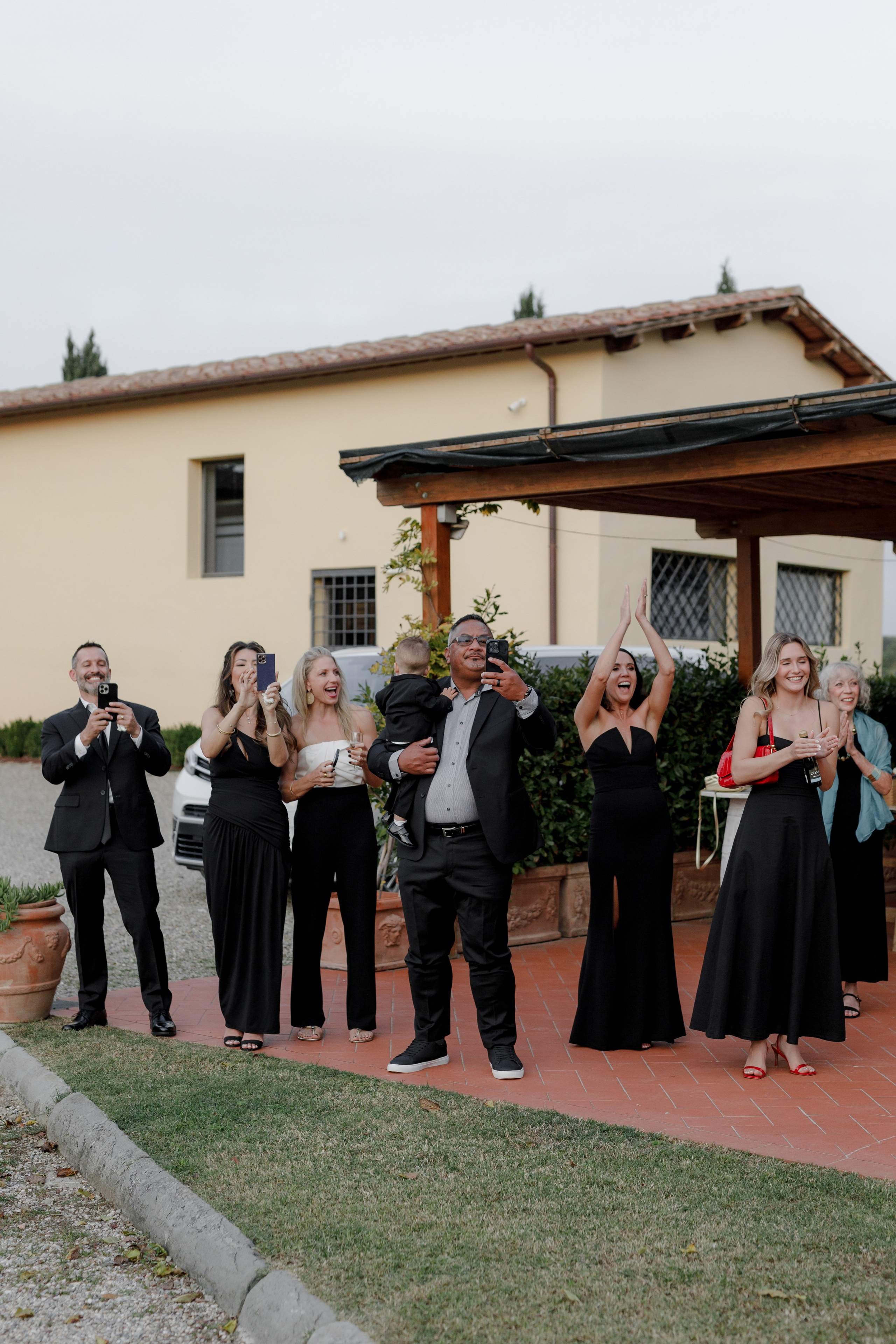 Dom&Ally. Wedding photographer Italy