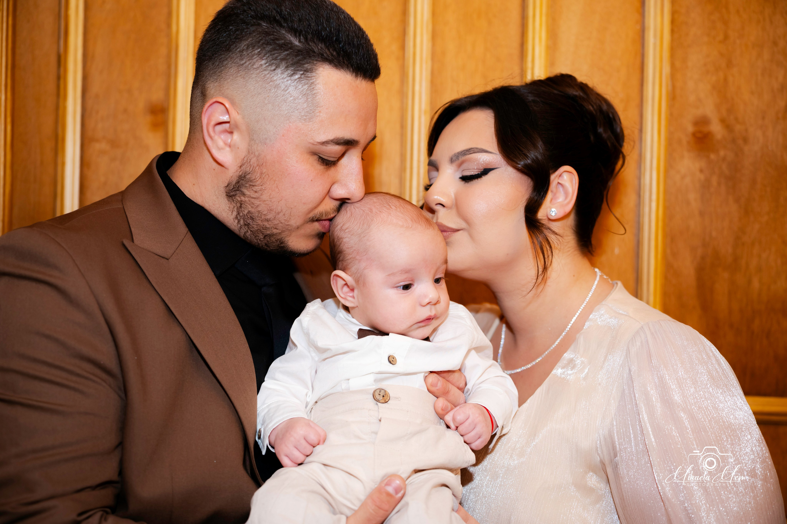 Fotograf botez. MCM Happy Studio – Fotograf & Videograf Evenimente | Nuntă & Botez