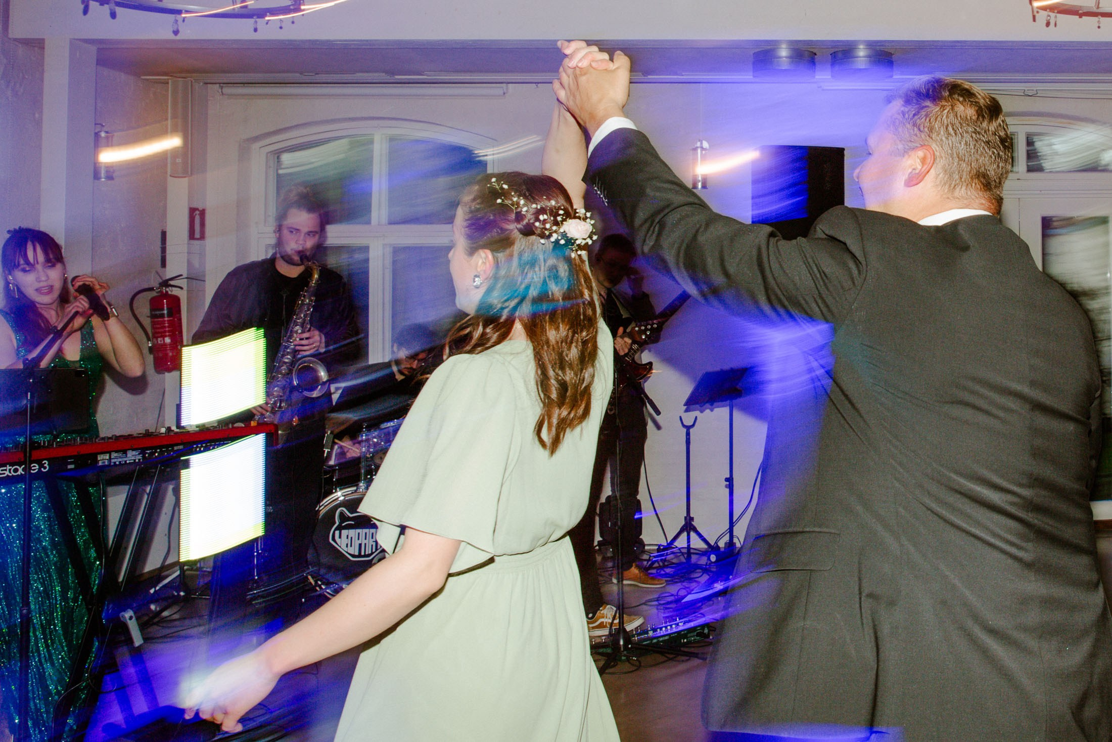 L&J, Pyhän Laurin kirkko/wanha Bäckby