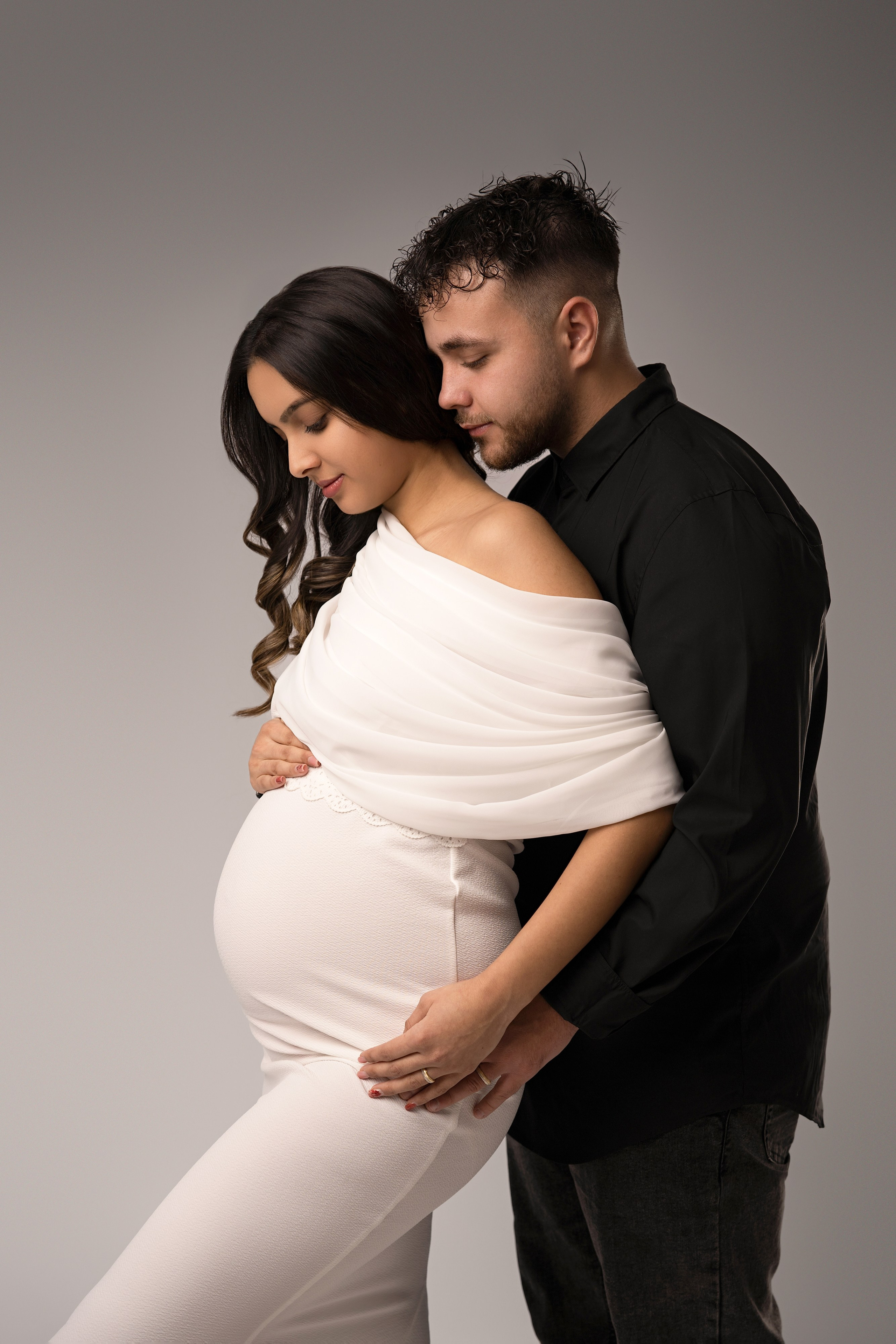 Maternitate. Fotograf maternitate, nou-născuți și familie în Cluj-Napoca | Roxana Rusu