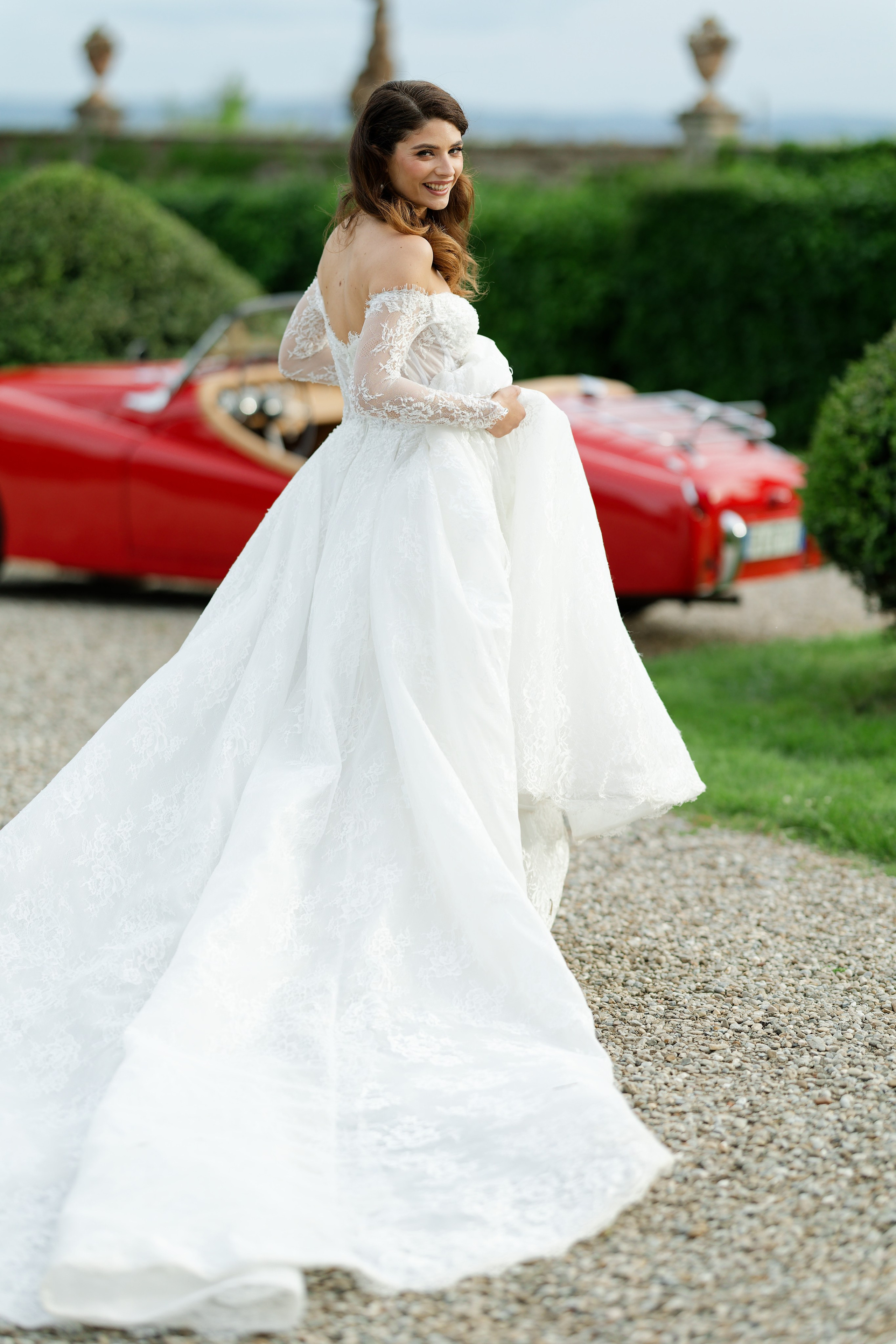 Wedding editorial at Villa di Geggiano, Tuscany, Italy