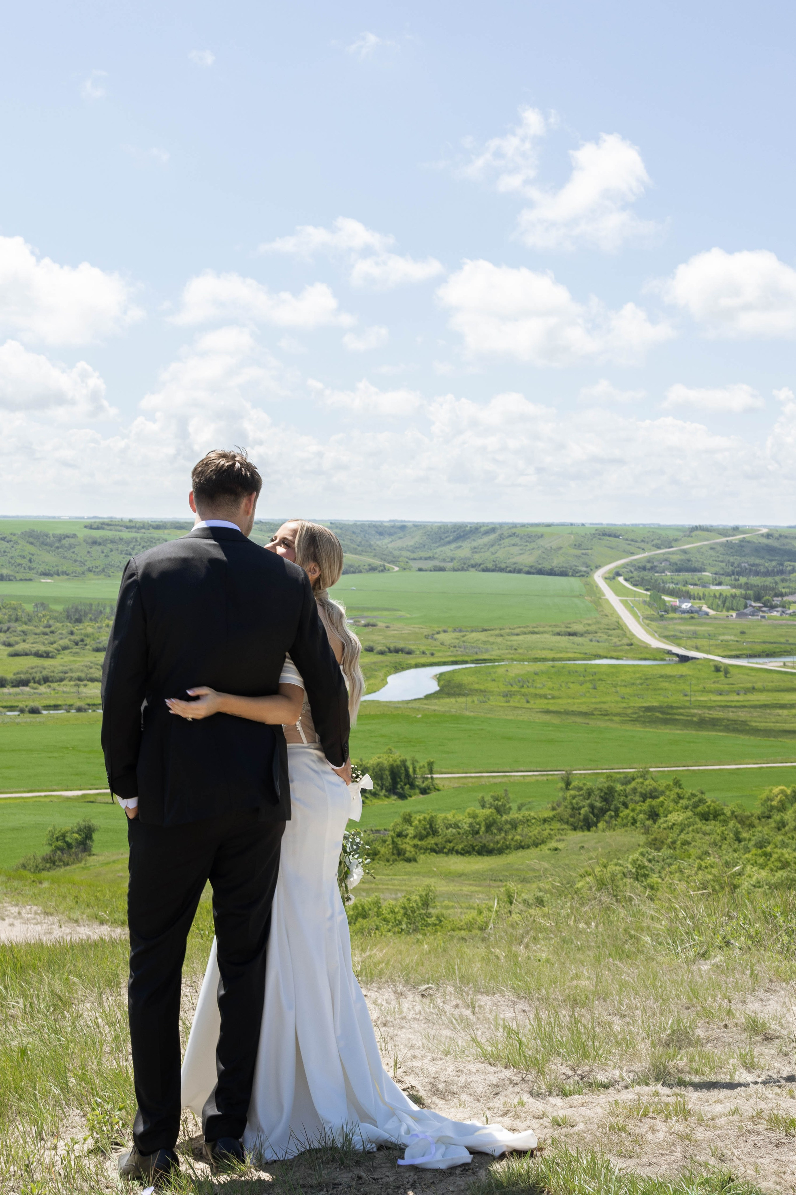 Beautiful Lakeside Wedding Photography. Wedding photography and videography in Regina, Saskatchewan