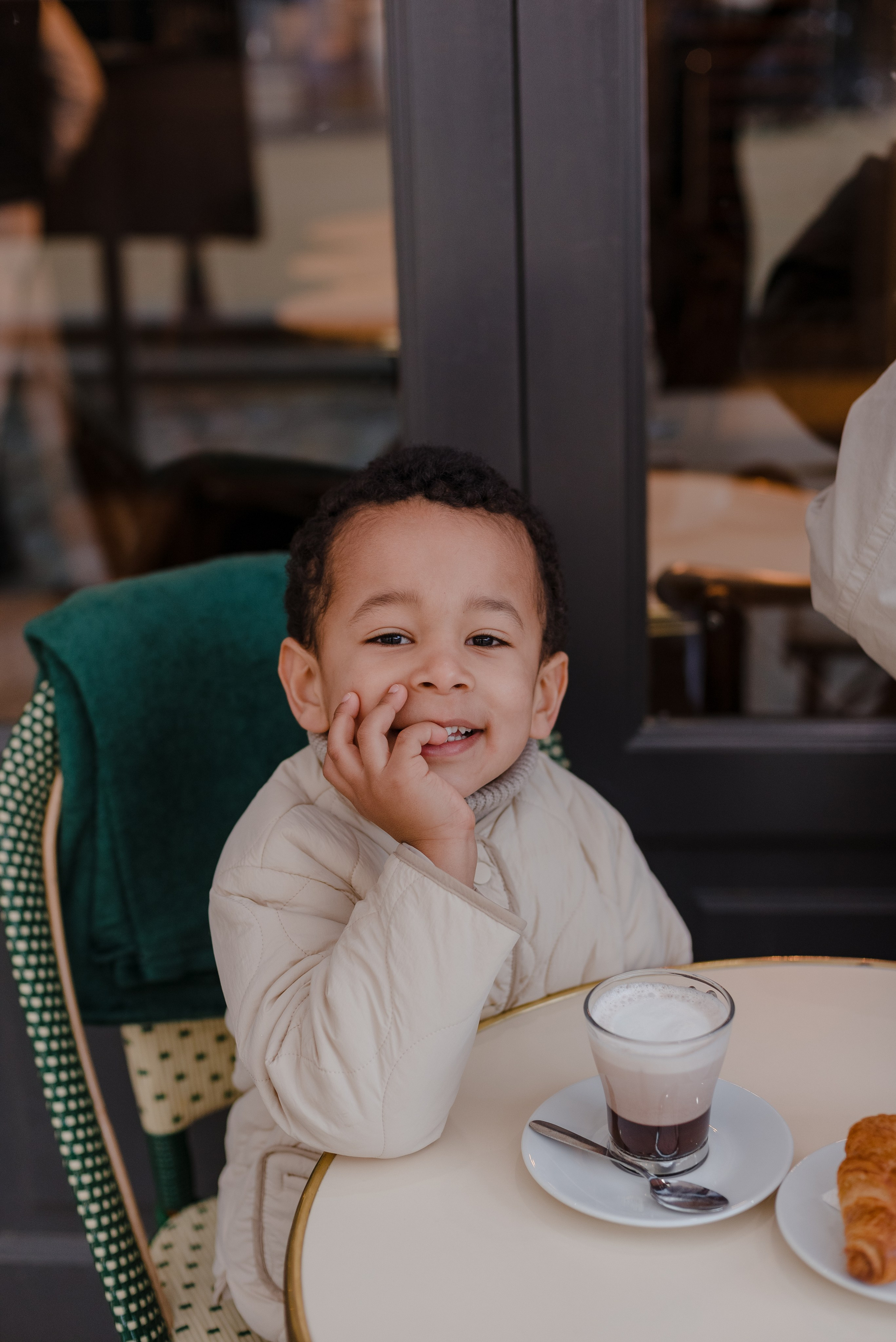 Mother and son session. Timeless Paris moment. Ksenia Marchand/ Lifestyle photographer in Paris