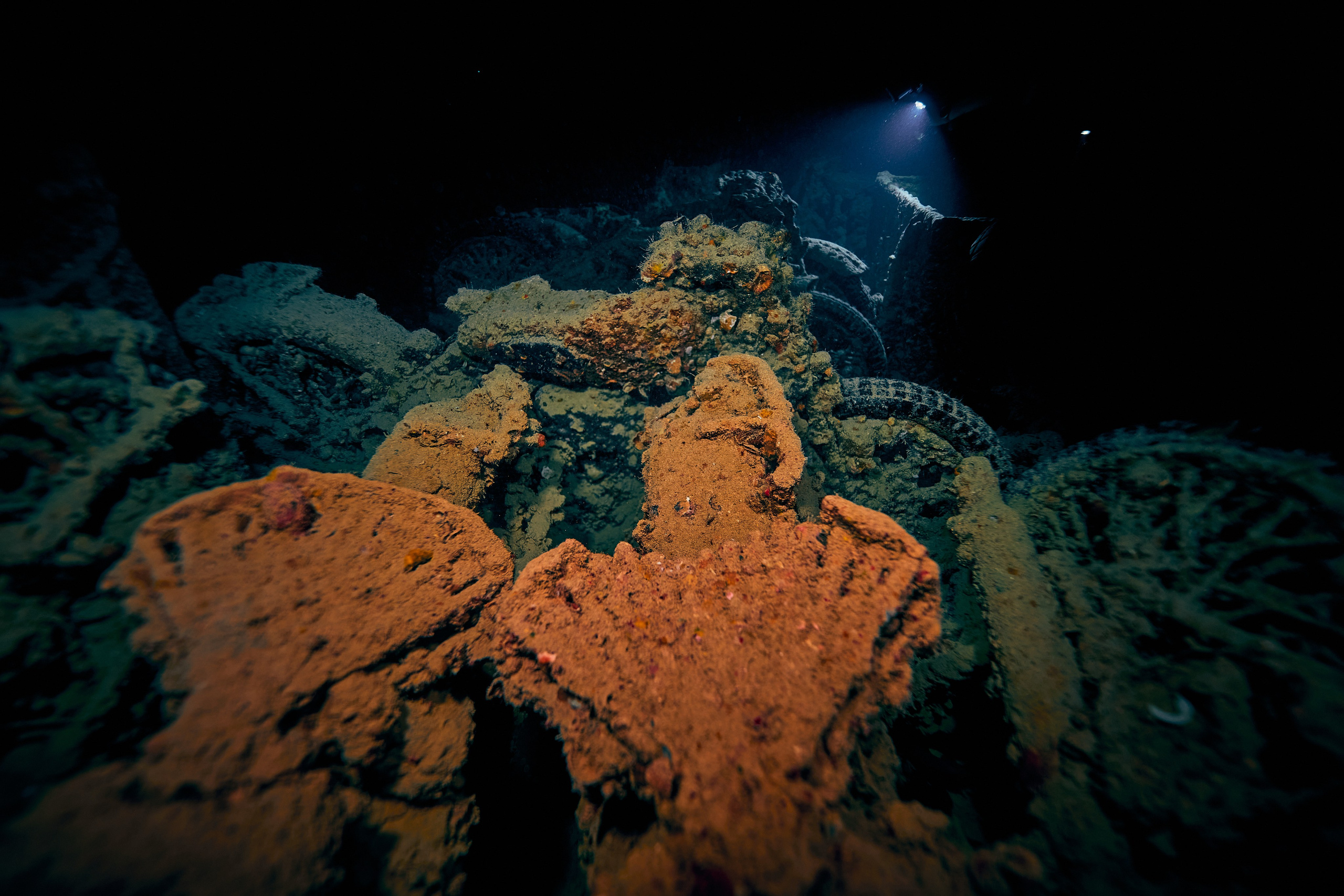 Fotograf podwodny Andriej Szypiłow - zdjęcia tajemniczego SS Thistlegorm. Underwater photographer Andriej Szypilow - photos of the mysterious SS Thistlegorm.