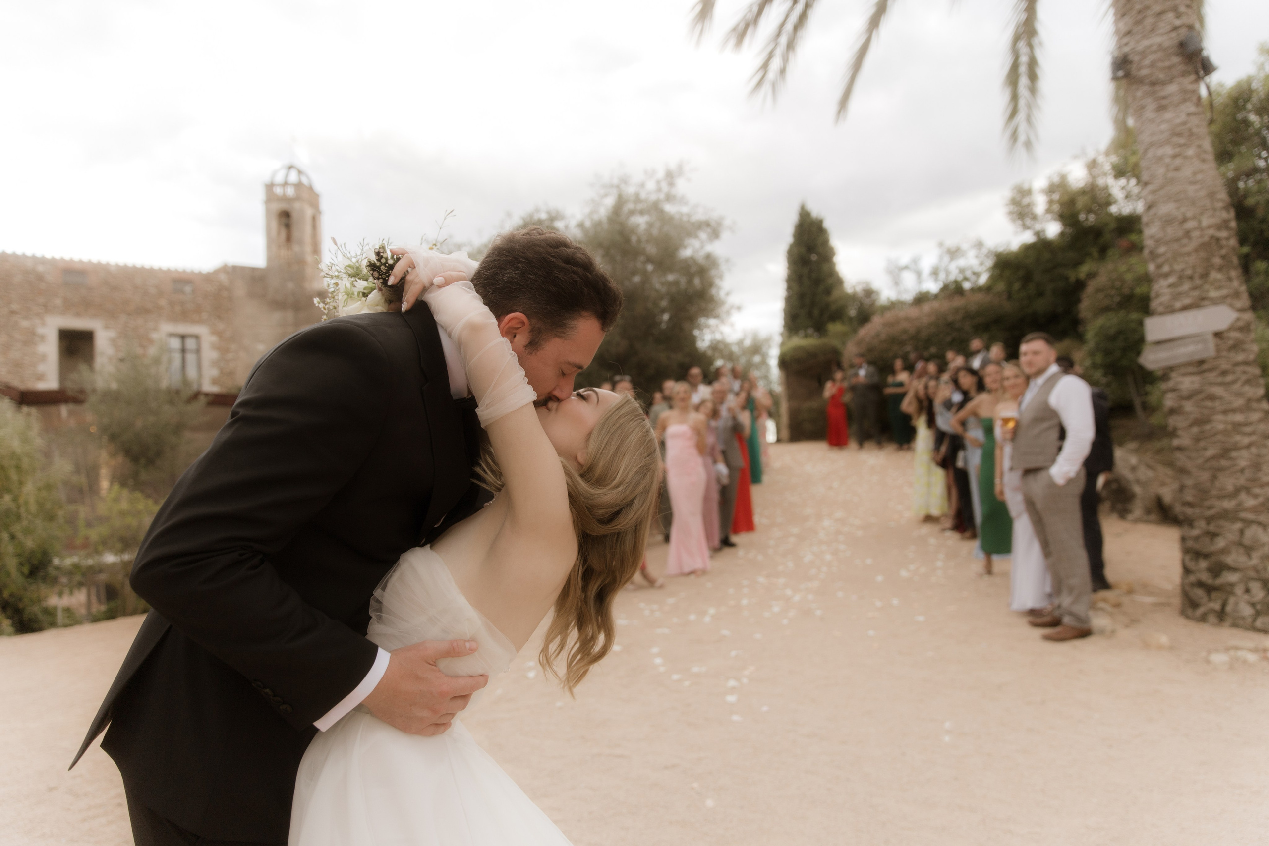 PJ & Yonna. Hotel Castell d’Emporda. Paola wedding photographer / videographer in Barcelona