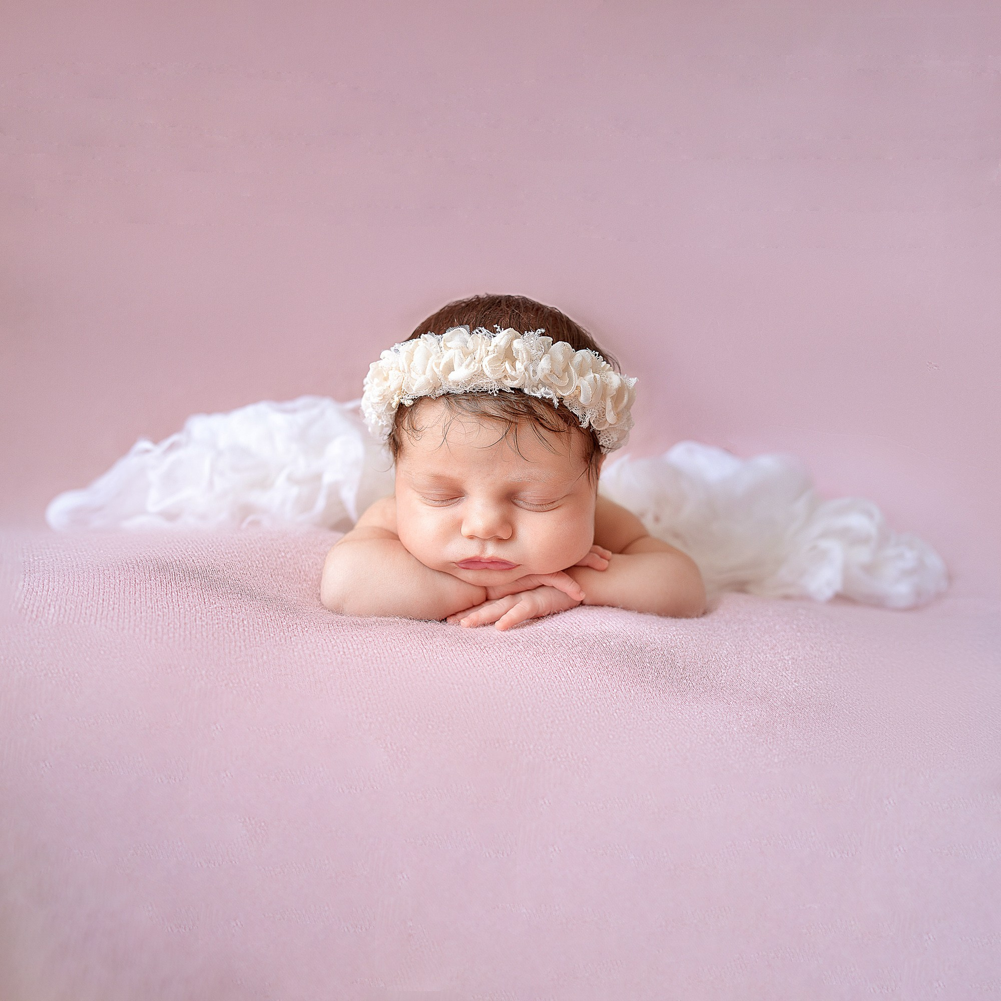 Newborn. Svitlana Miahka fotografa a Genova