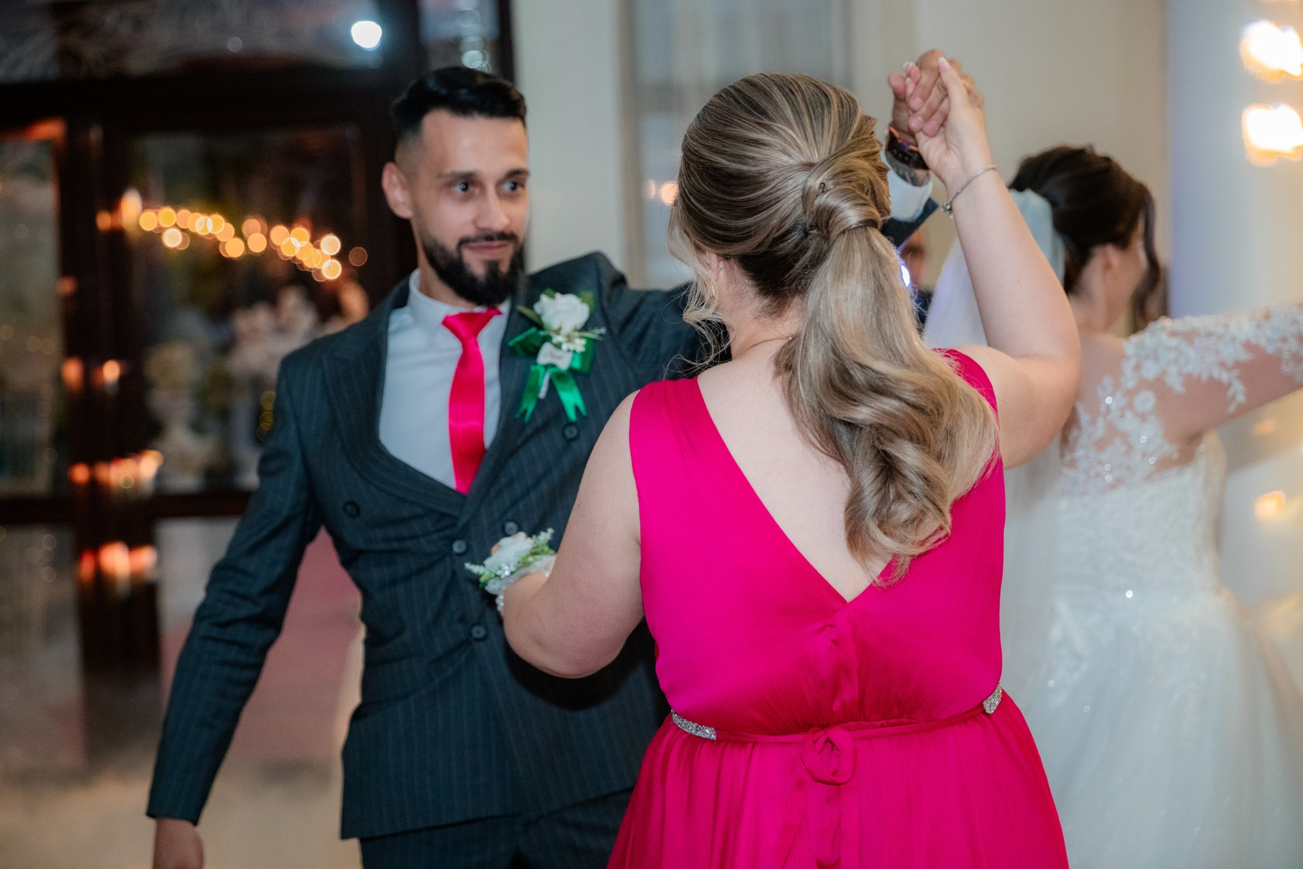 servicii foto. servicii foto Botoșani. servicii foto video Botoșani. fotograf nunta. fotograf evenimente. fotograf nunta Botoșani. Alin chirila. Alin chirila fotograf. Alinofotostudio.- Mire și mireasă – Sergiu & Liliana – ziua nunții, 2024  - Emoții în ziua nunții – Sergiu și Liliana  - Dansul mirilor – fotografie artistică nuntă 2024  - Sedinta foto romantică în natură – Sergiu & Liliana  - Rochia de mireasă și detalii de nuntă elegante