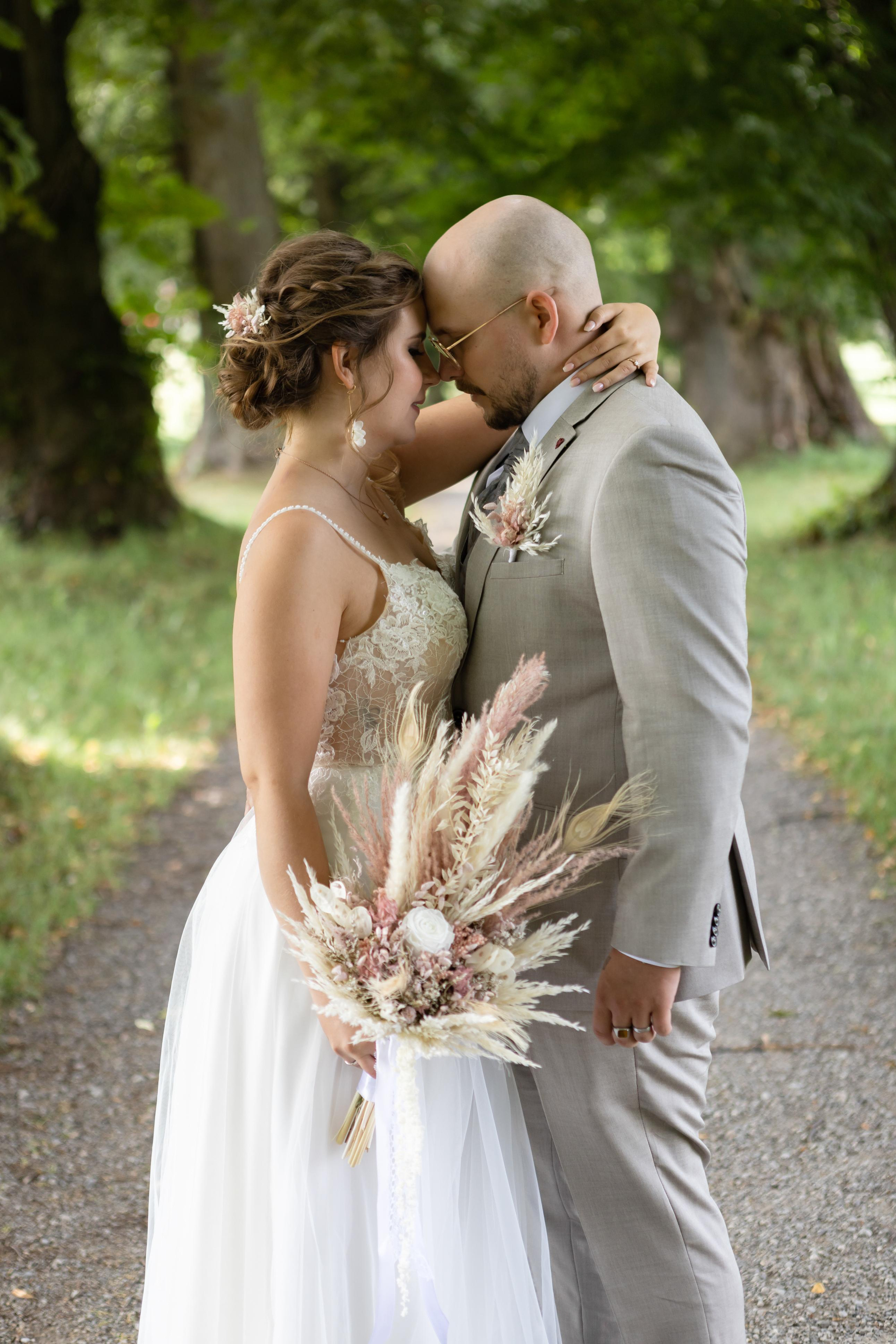 Marktoberdorf, Rathaus, Brautpaar