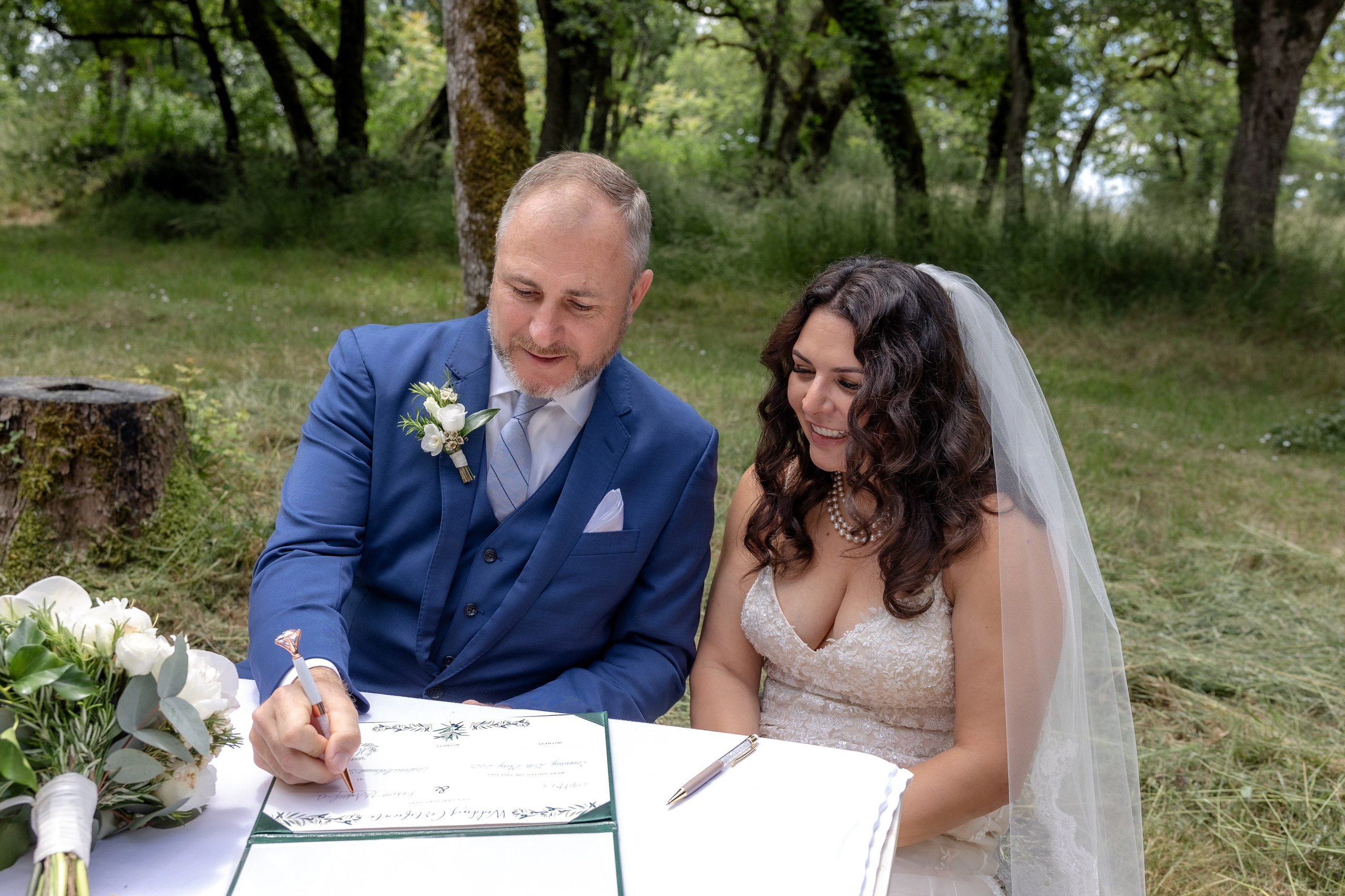 Elopement near Saint-Cirq-Lapopie. Crystal&Robert. Евгения Смирнова — фотограф в Тулузе и юго-западной Франции