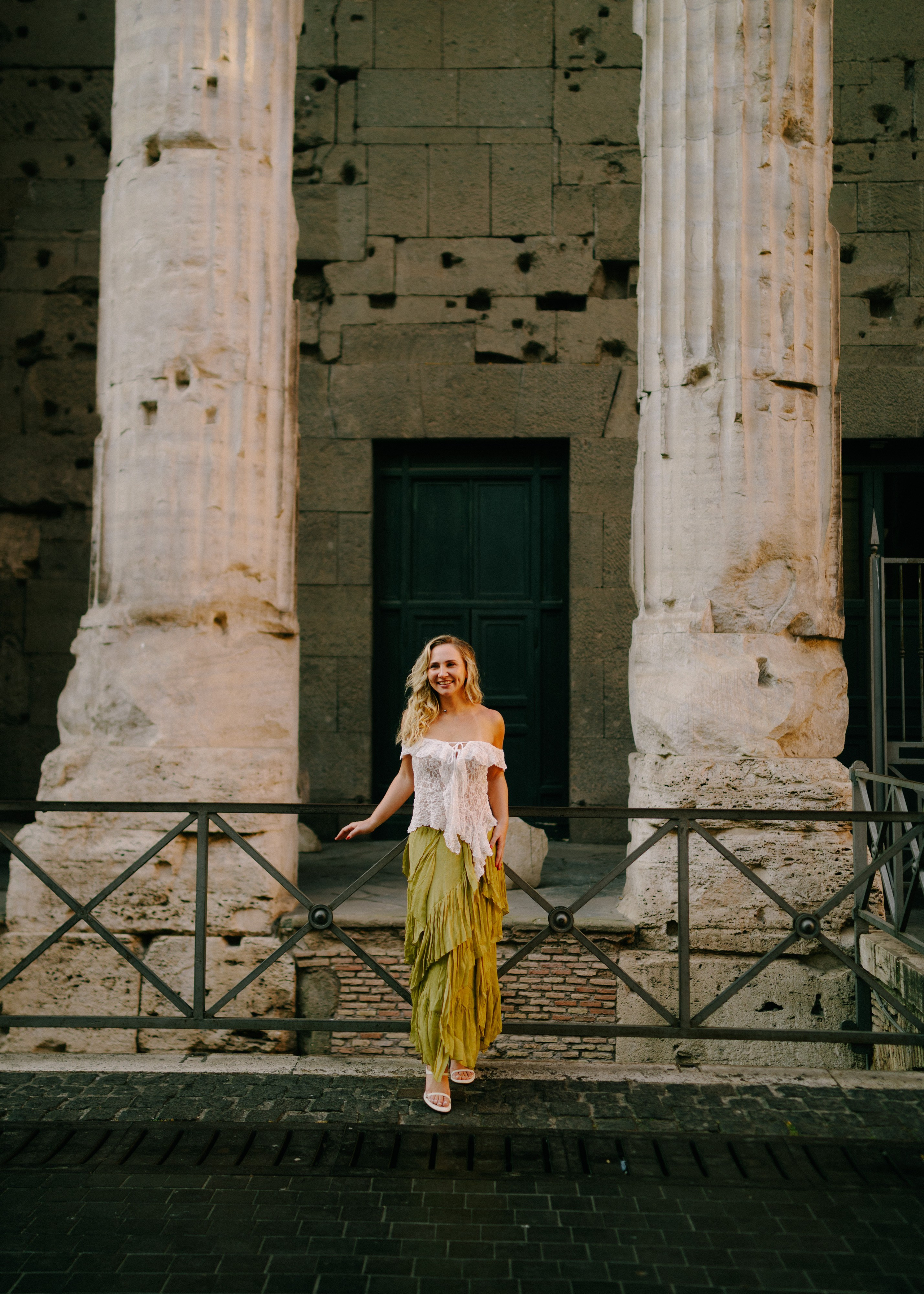 Morning shoot with Isabella. Photographer in Rome and Italy. Stas Varych