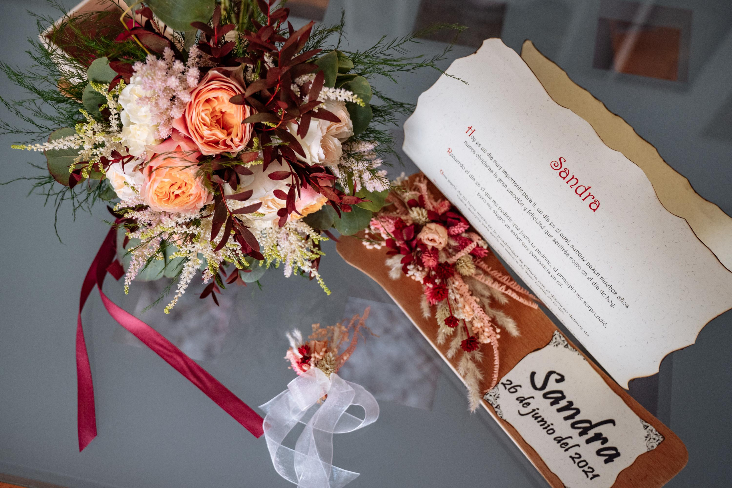 Sandra & Carlos. Professional photography services in Barcelona by Ekaterina Gasanova