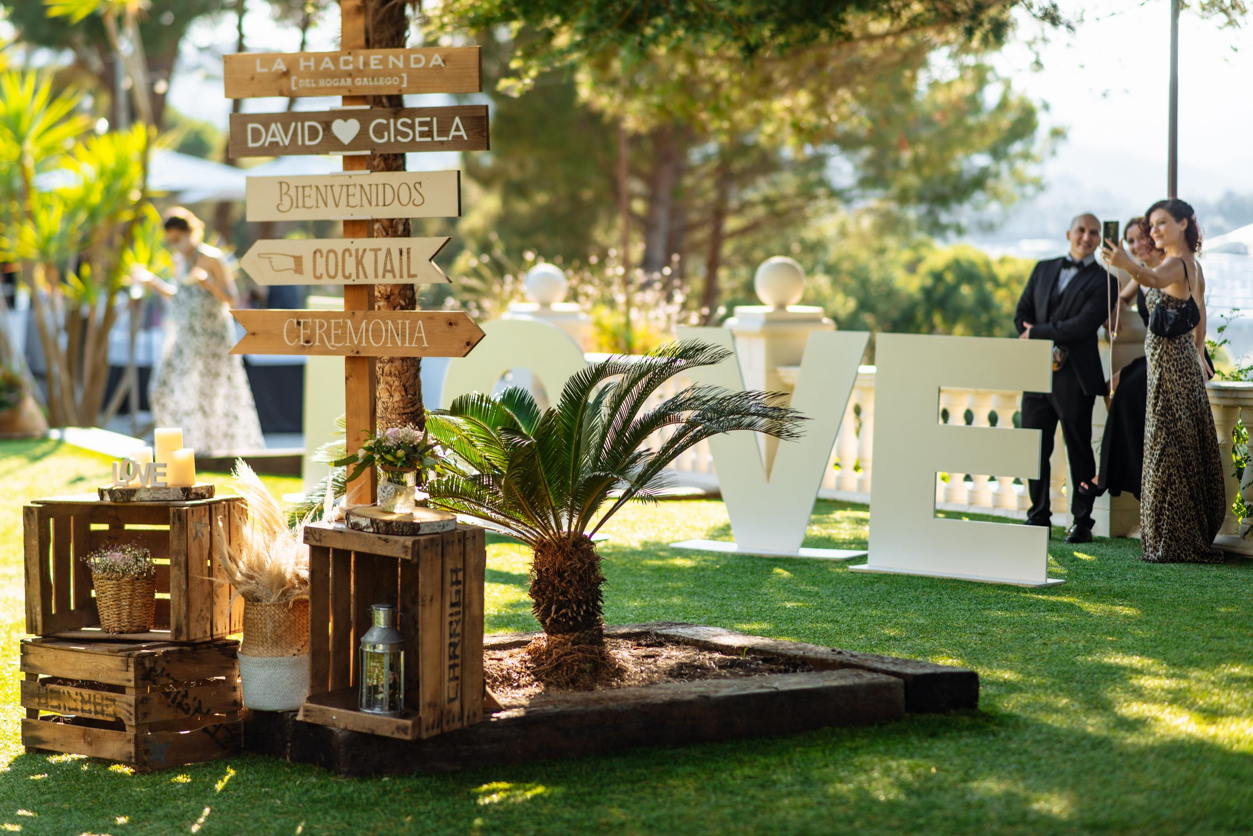 Gisela & David. Professional photography services in Barcelona by Ekaterina Gasanova