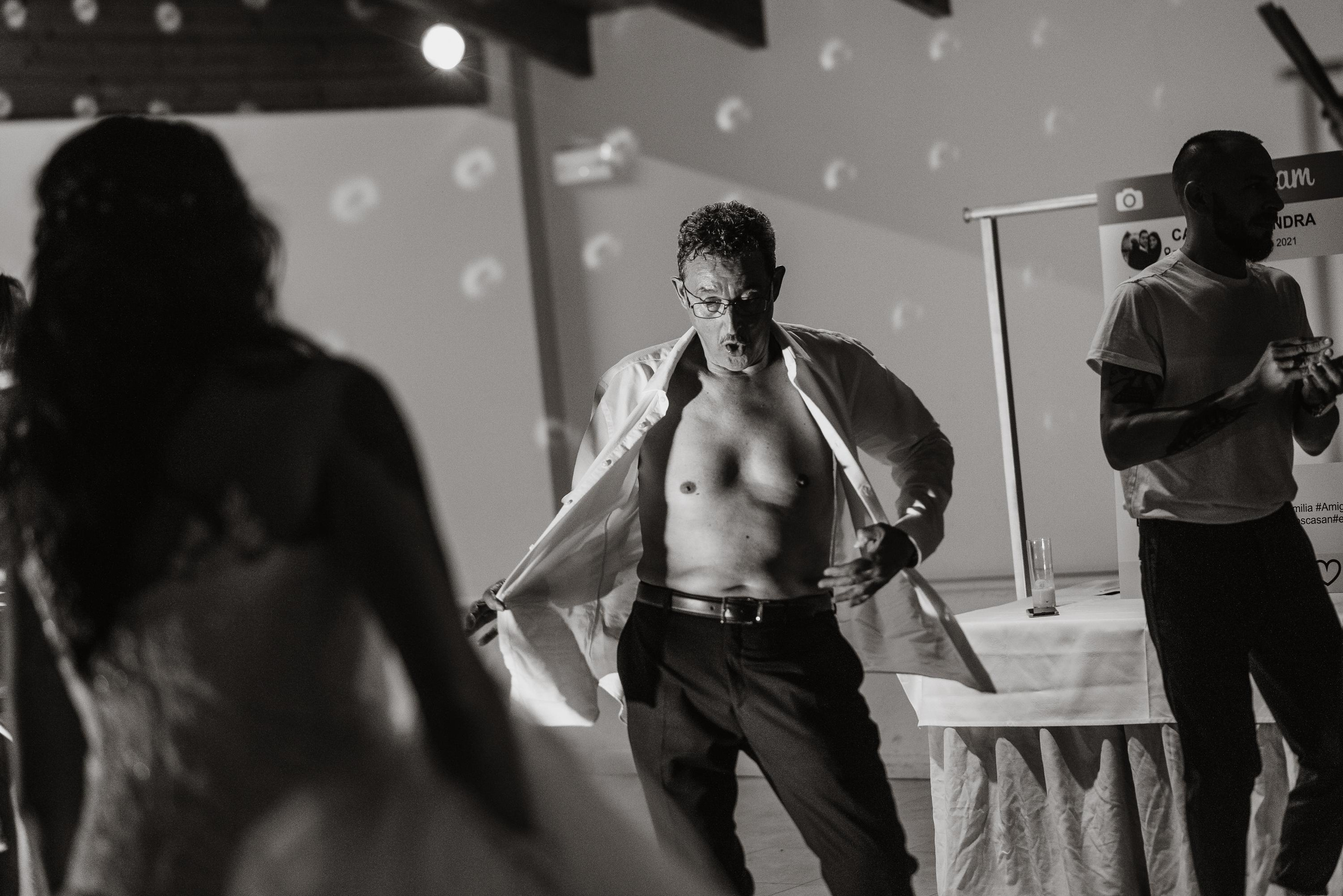 Sandra & Carlos. Professional photography services in Barcelona by Ekaterina Gasanova