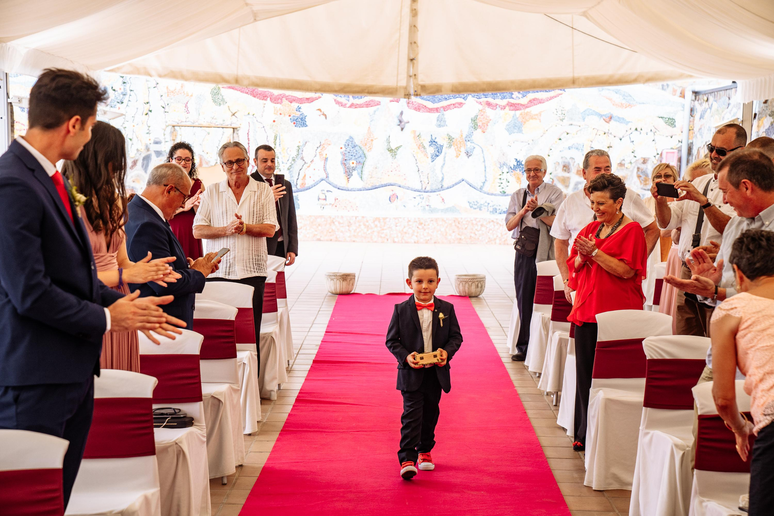 Sandra & Carlos. Professional photography services in Barcelona by Ekaterina Gasanova