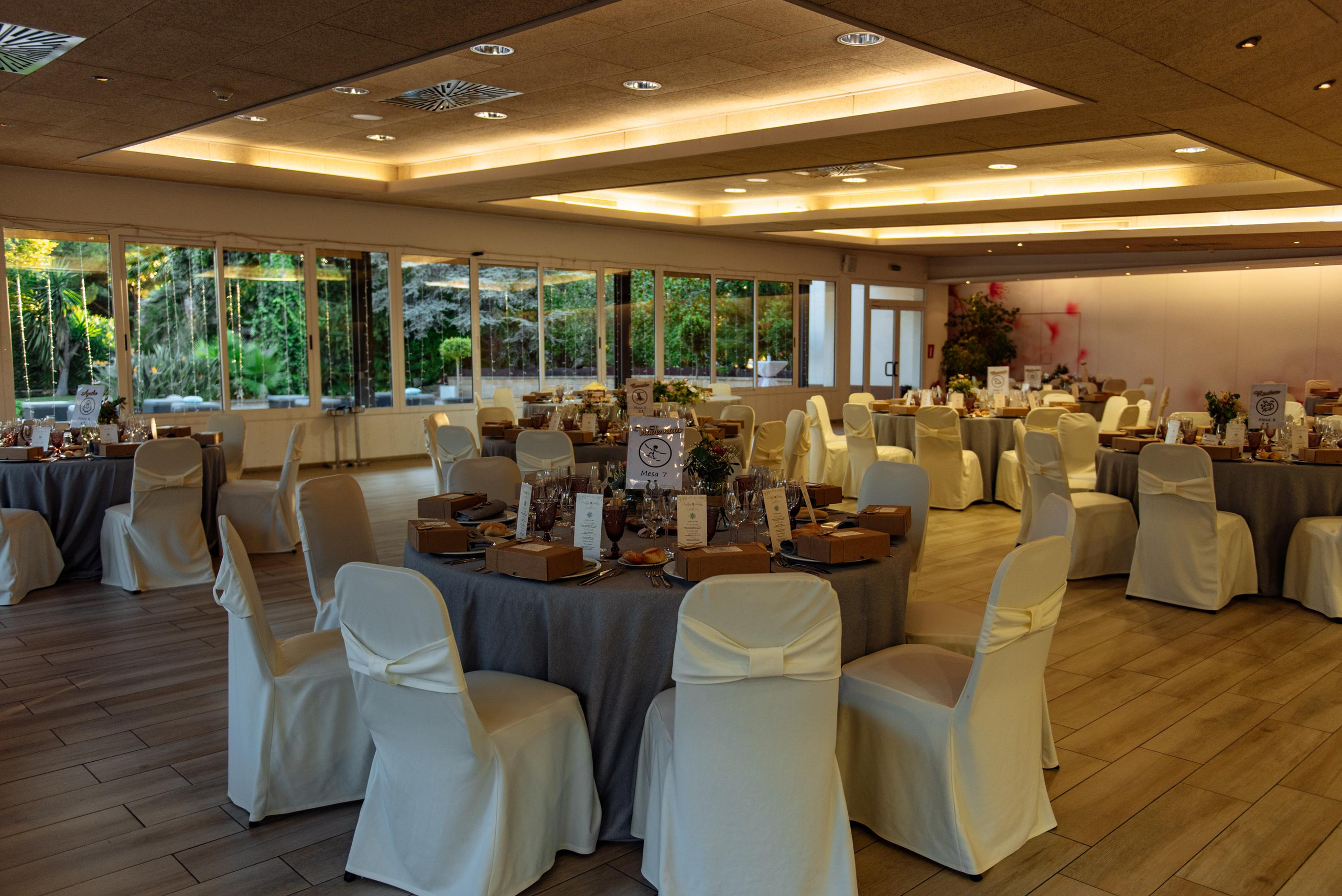 Cristina & Johann. Professional photography services in Barcelona by Ekaterina Gasanova