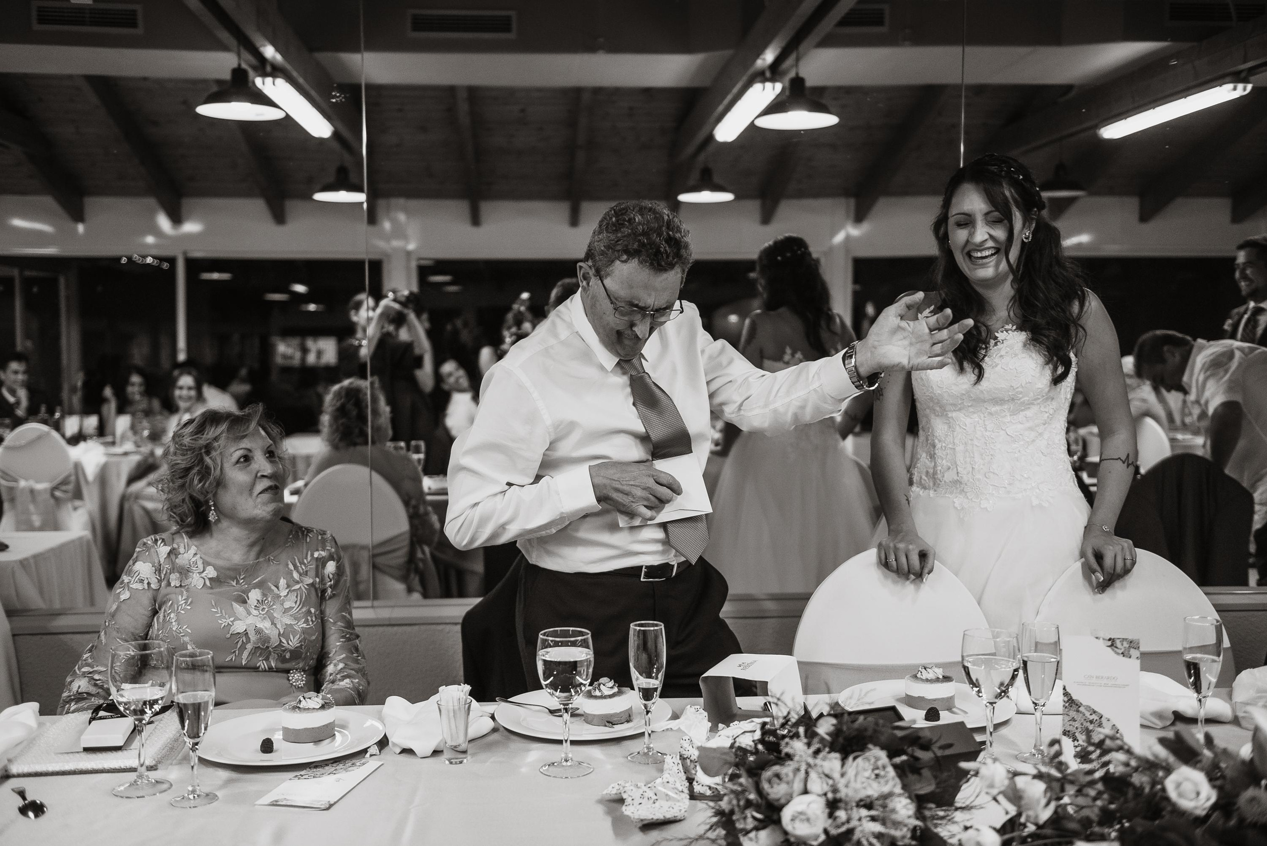 Sandra & Carlos. Professional photography services in Barcelona by Ekaterina Gasanova