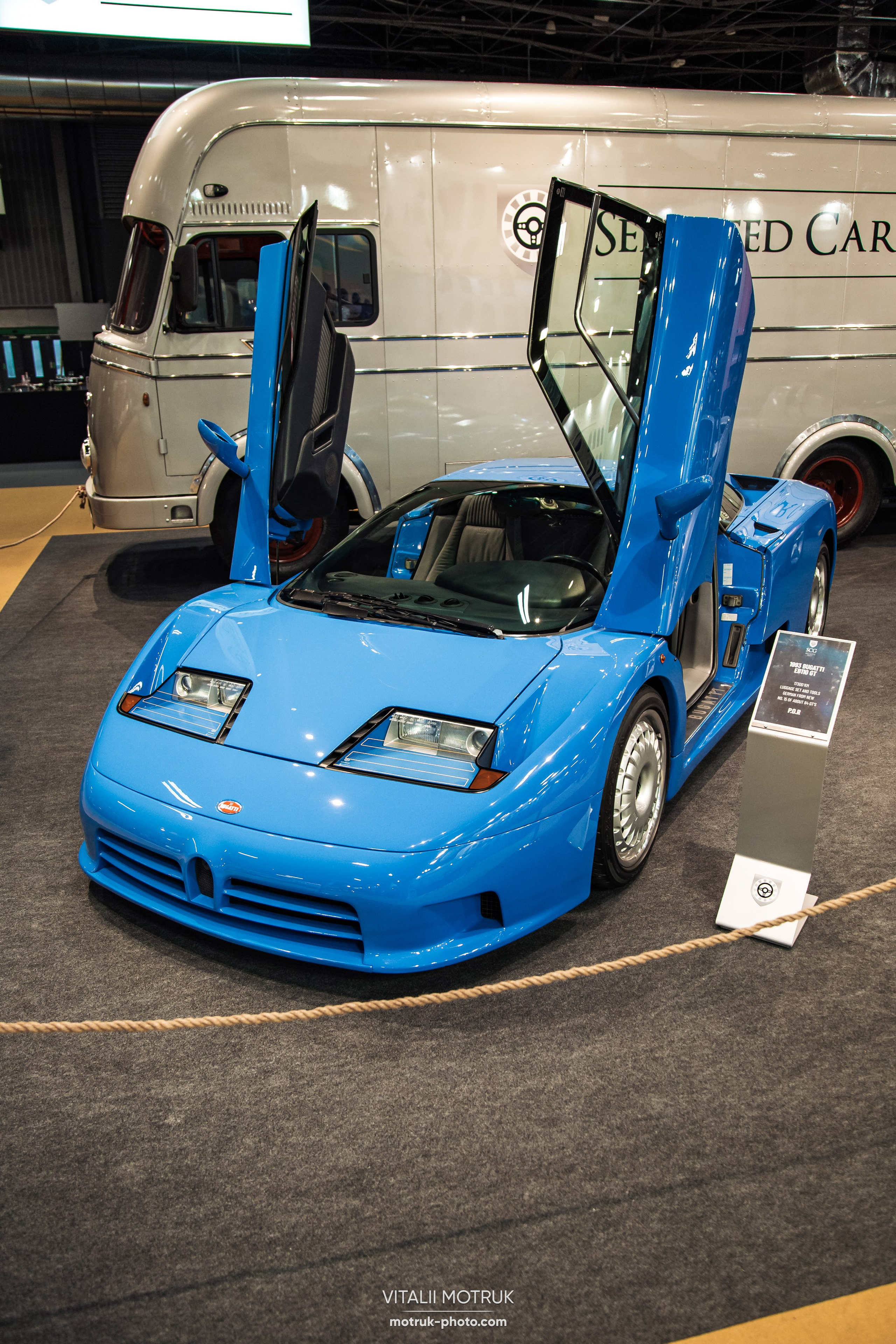 Retromobile 2023. Photographer in Paris — Vitalii Motruk